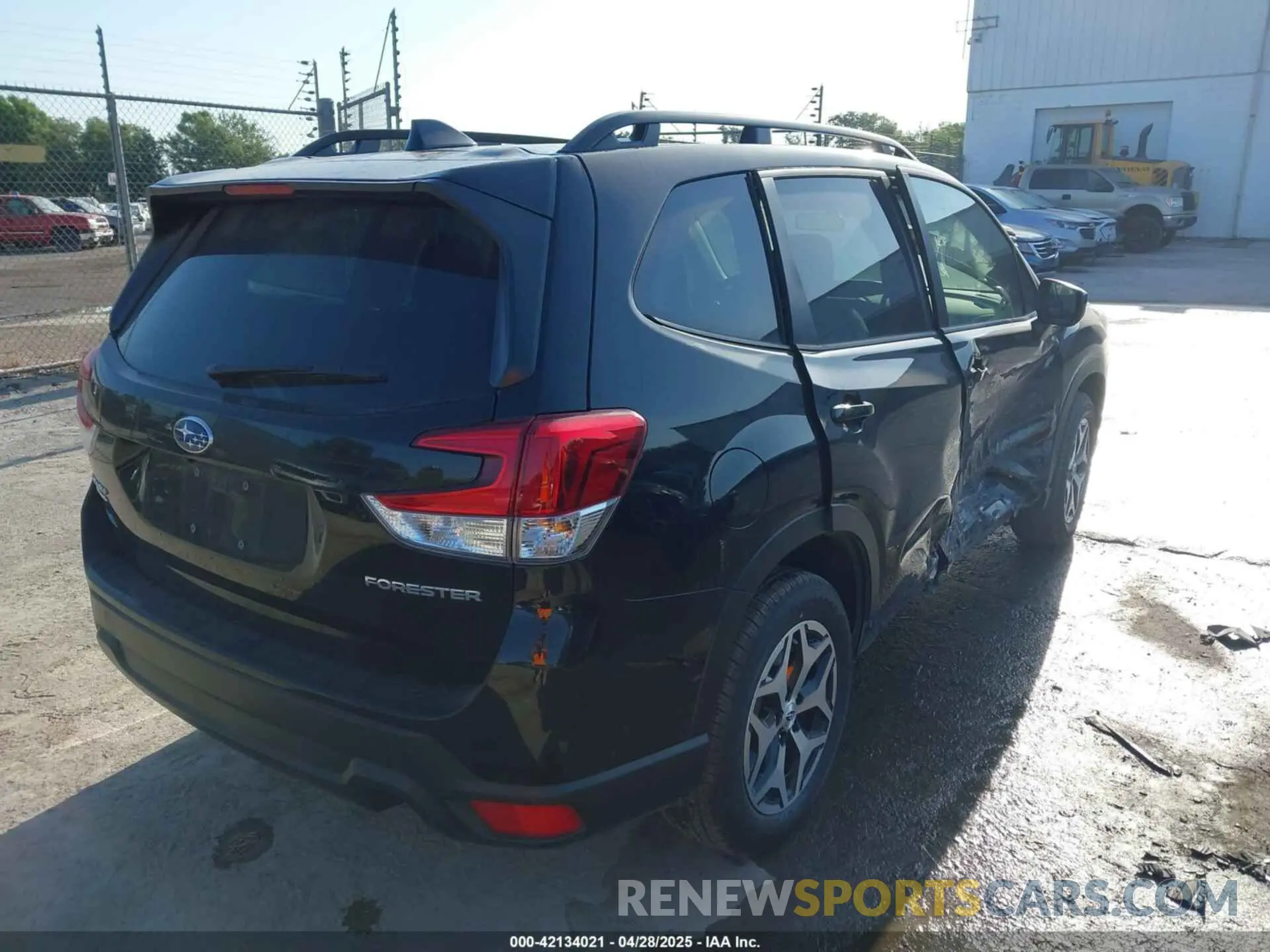 4 Фотография поврежденного автомобиля JF2SKAEC0PH459134 SUBARU FORESTER 2023