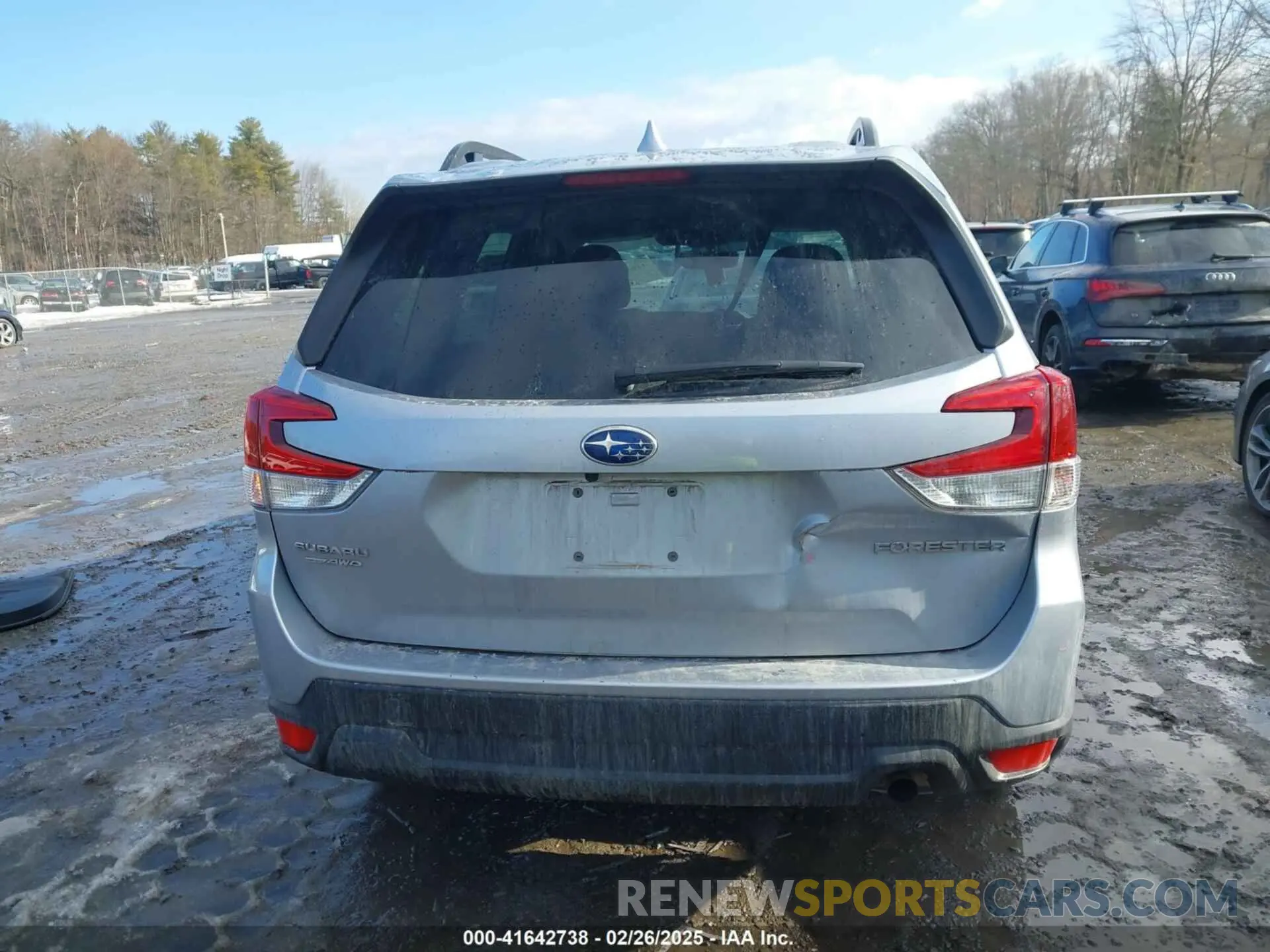 17 Photograph of a damaged car JF2SKAEC7PH545010 SUBARU FORESTER 2023