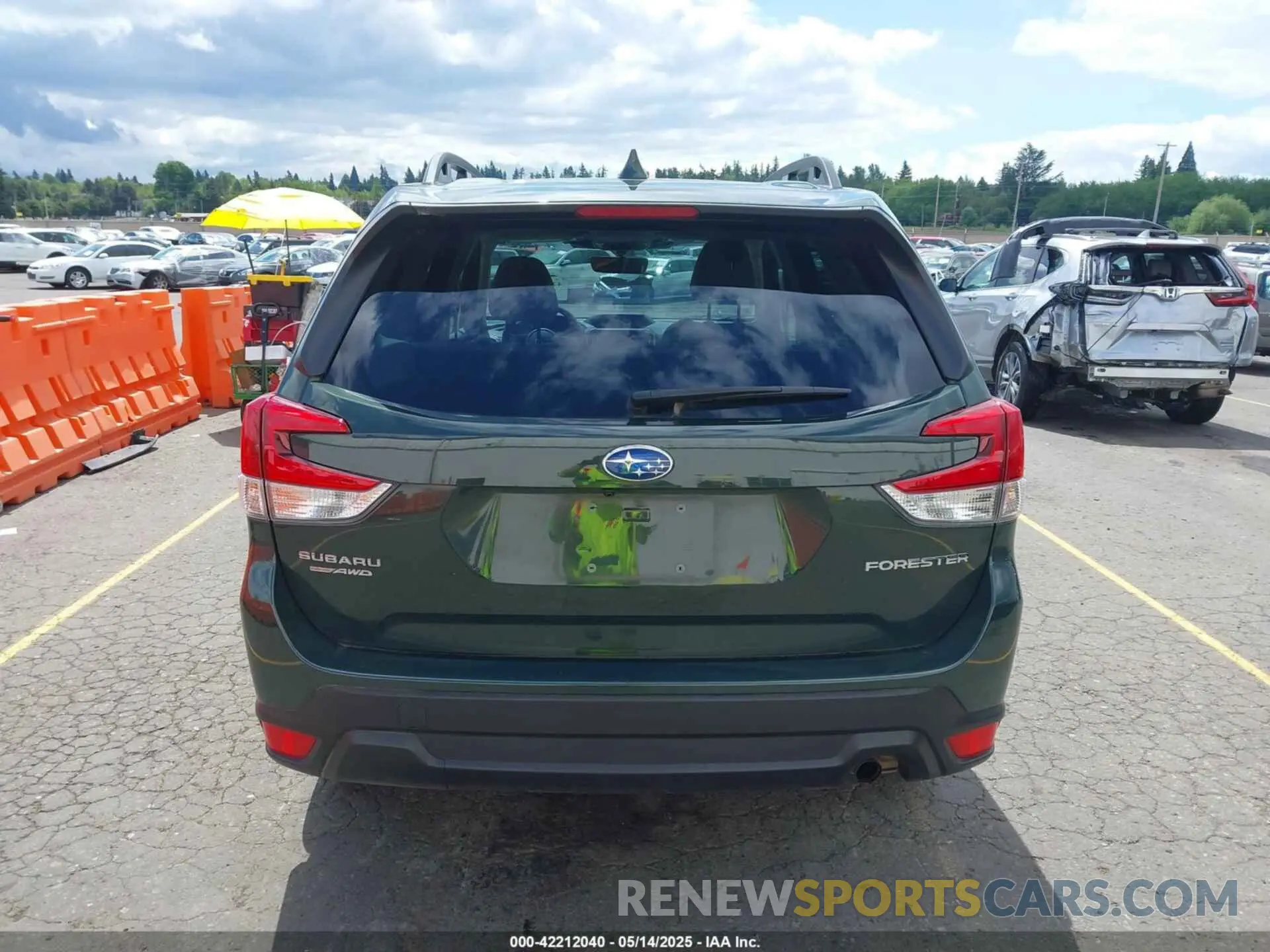16 Photograph of a damaged car JF2SKAEC8PH535960 SUBARU FORESTER 2023