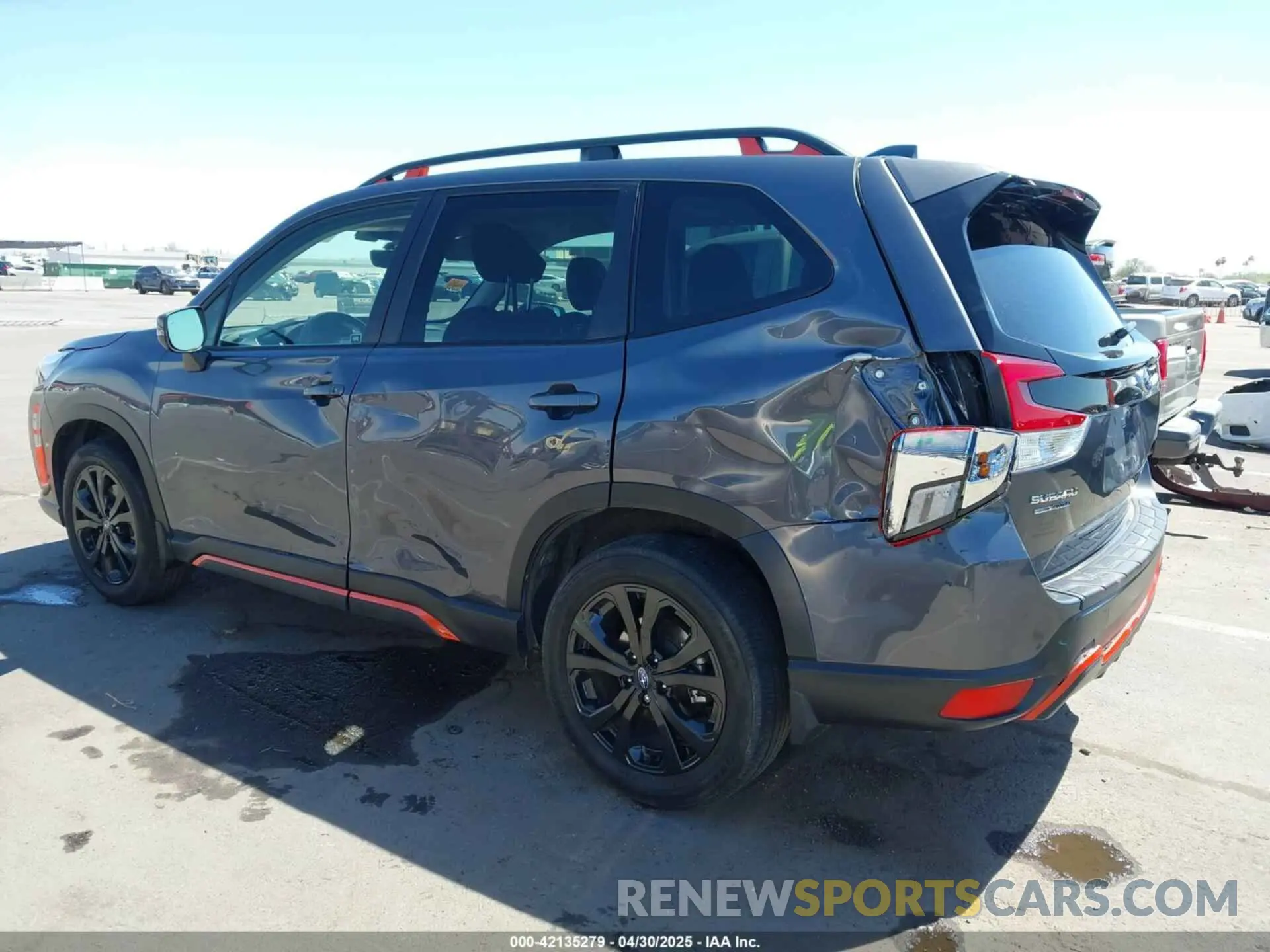 17 Photograph of a damaged car JF2SKAGC0PH511231 SUBARU FORESTER 2023
