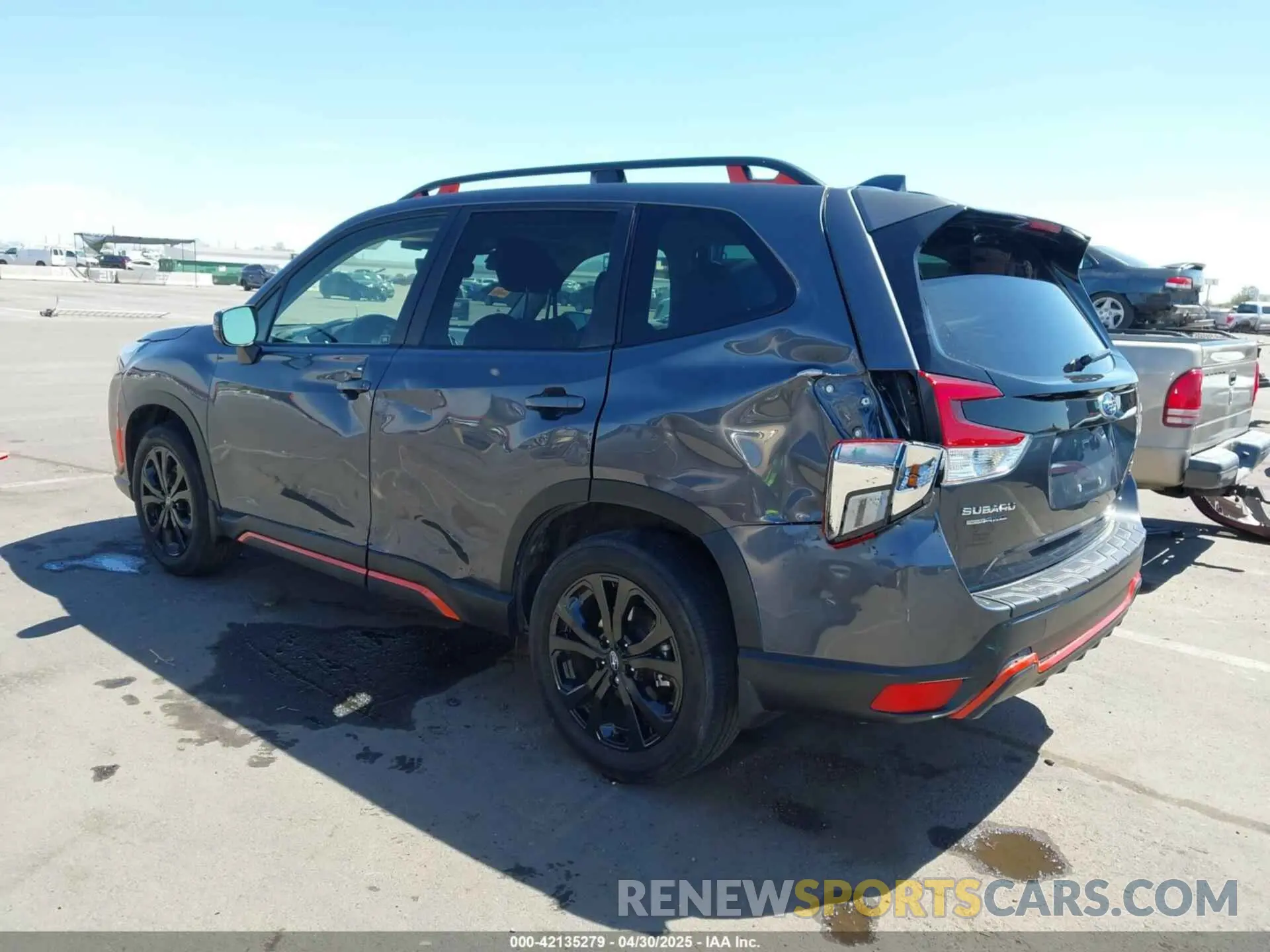 3 Photograph of a damaged car JF2SKAGC0PH511231 SUBARU FORESTER 2023