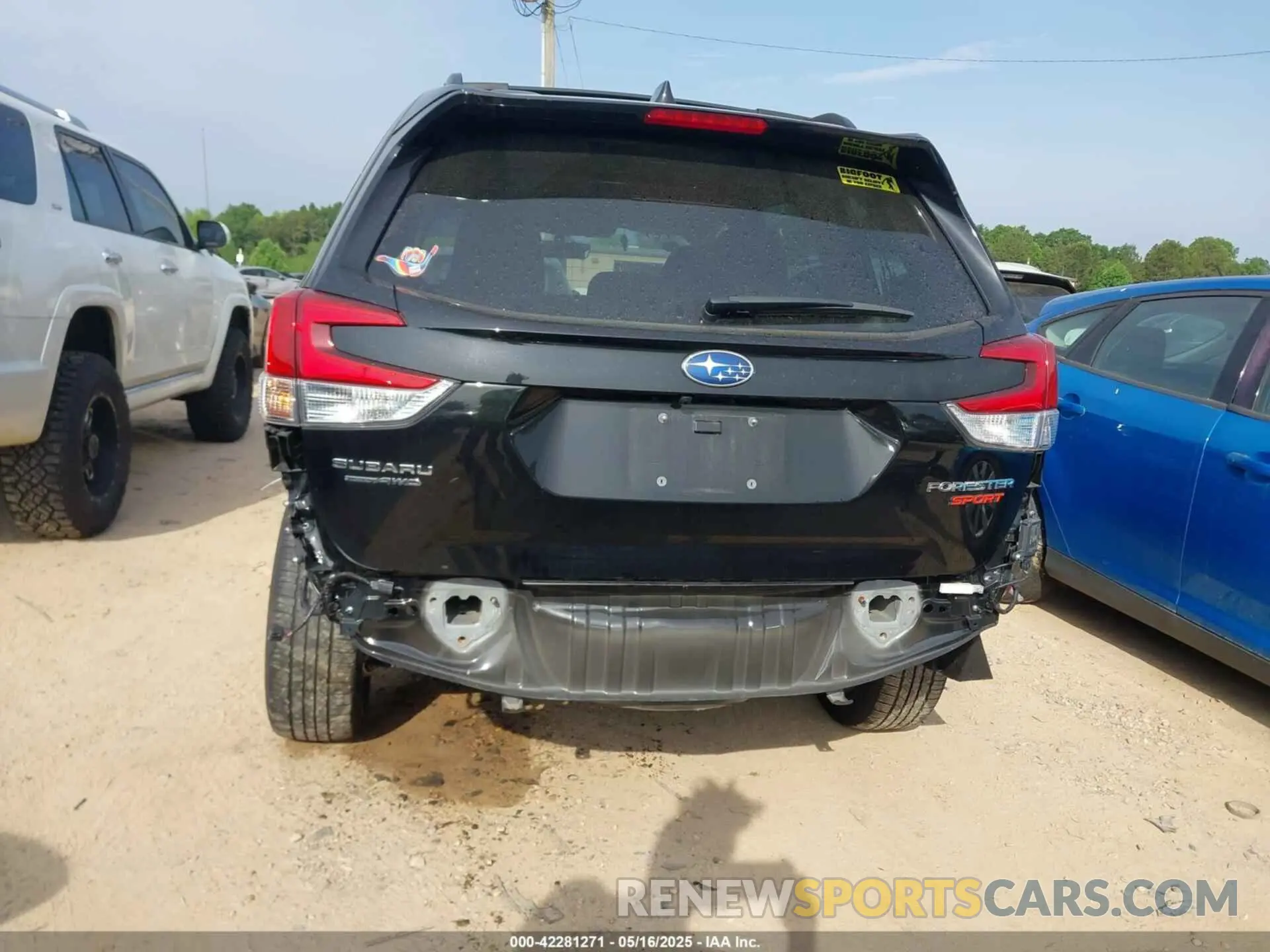 6 Photograph of a damaged car JF2SKAJC1PH498353 SUBARU FORESTER 2023