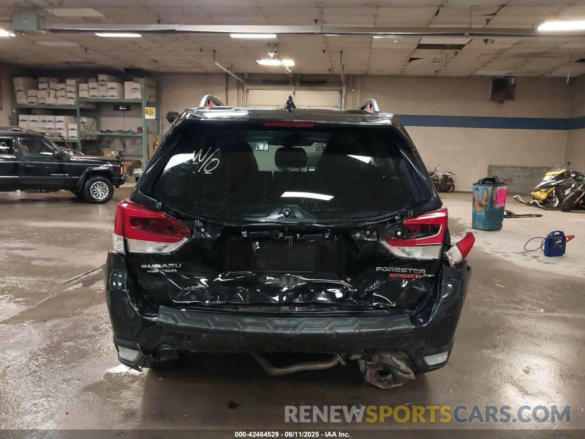 16 Photograph of a damaged car JF2SKAJC2PH500076 SUBARU FORESTER 2023
