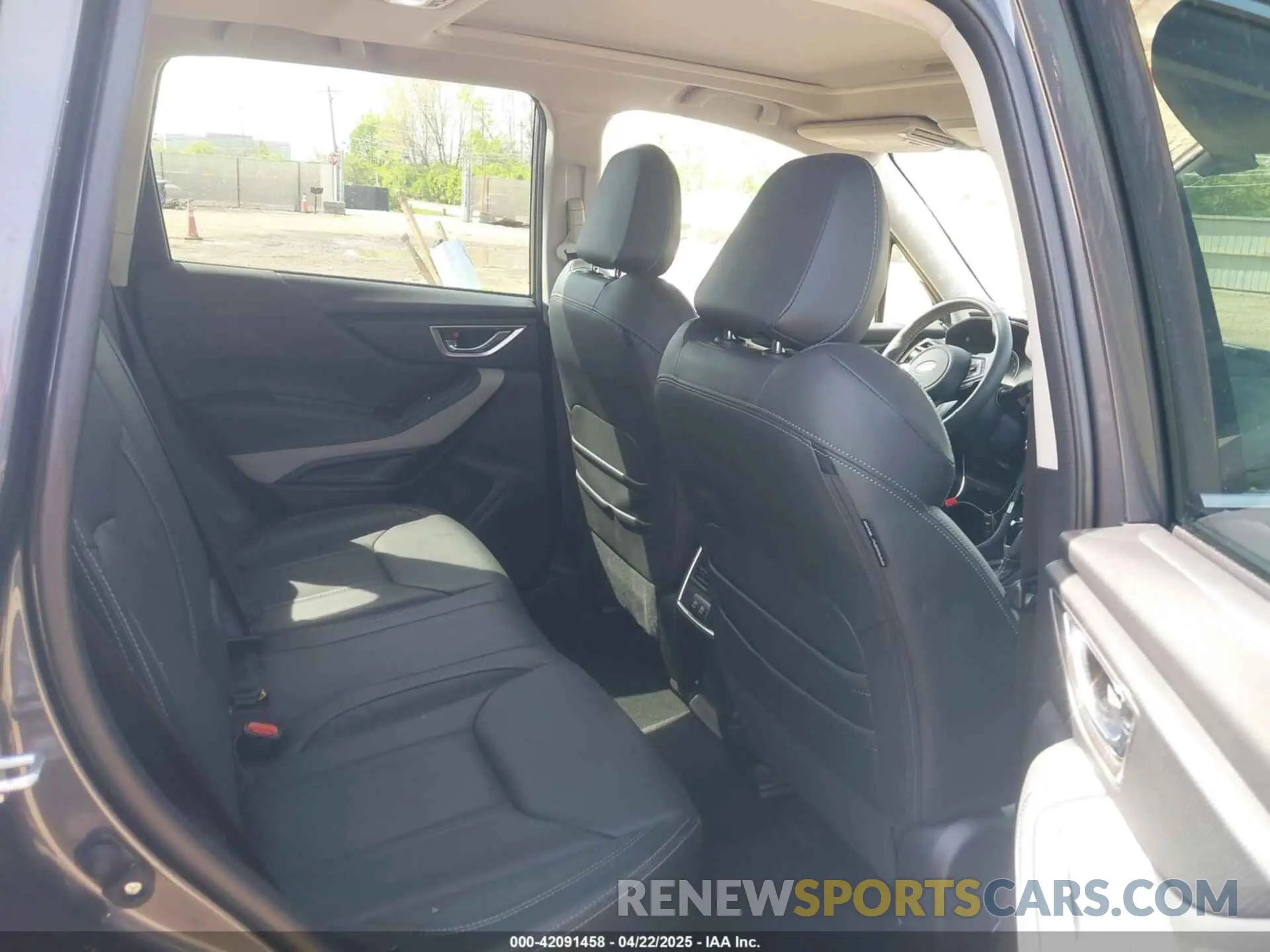 8 Фотография поврежденного автомобиля JF2SKAPC2PH505950 SUBARU FORESTER 2023