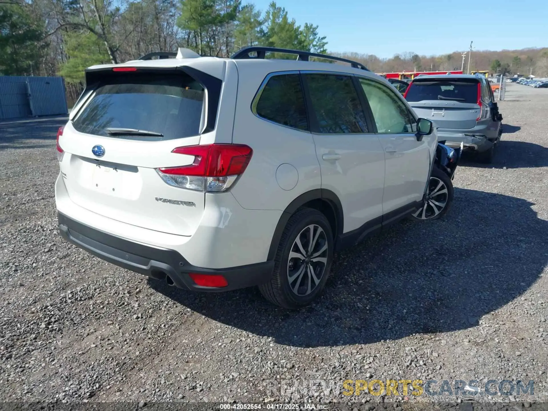 4 Фотография поврежденного автомобиля JF2SKAPC3PH528766 SUBARU FORESTER 2023