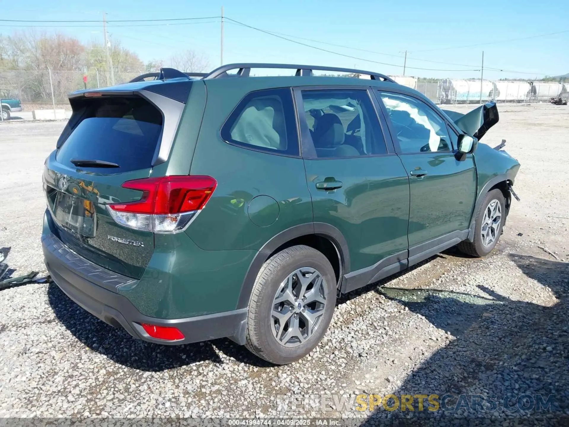 4 Photograph of a damaged car JF2SKADC3RH425807 SUBARU FORESTER 2024