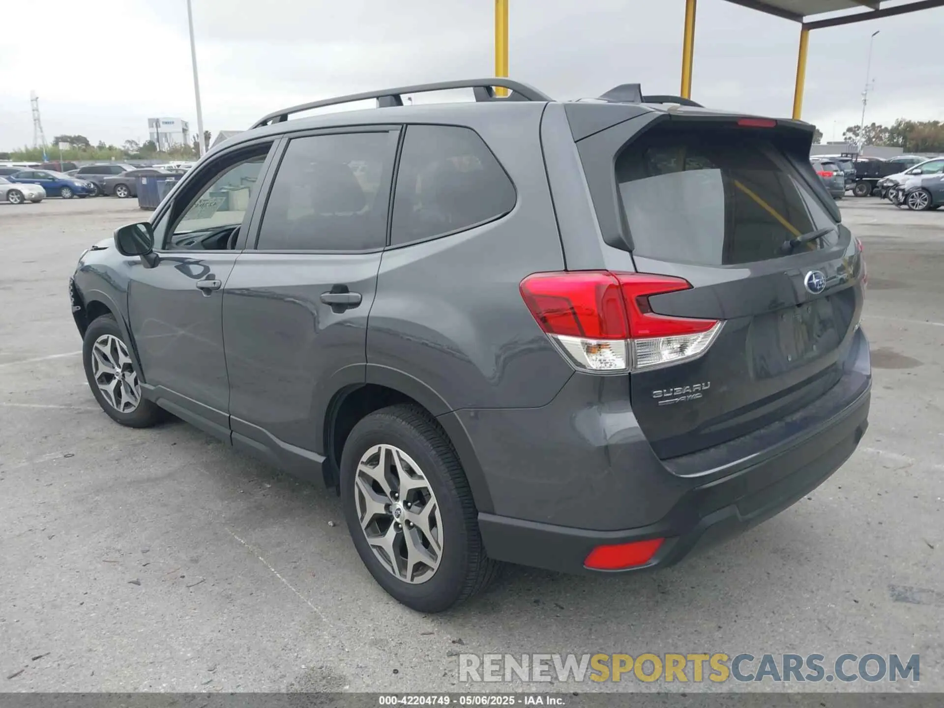 3 Photograph of a damaged car JF2SKADC3RH499017 SUBARU FORESTER 2024