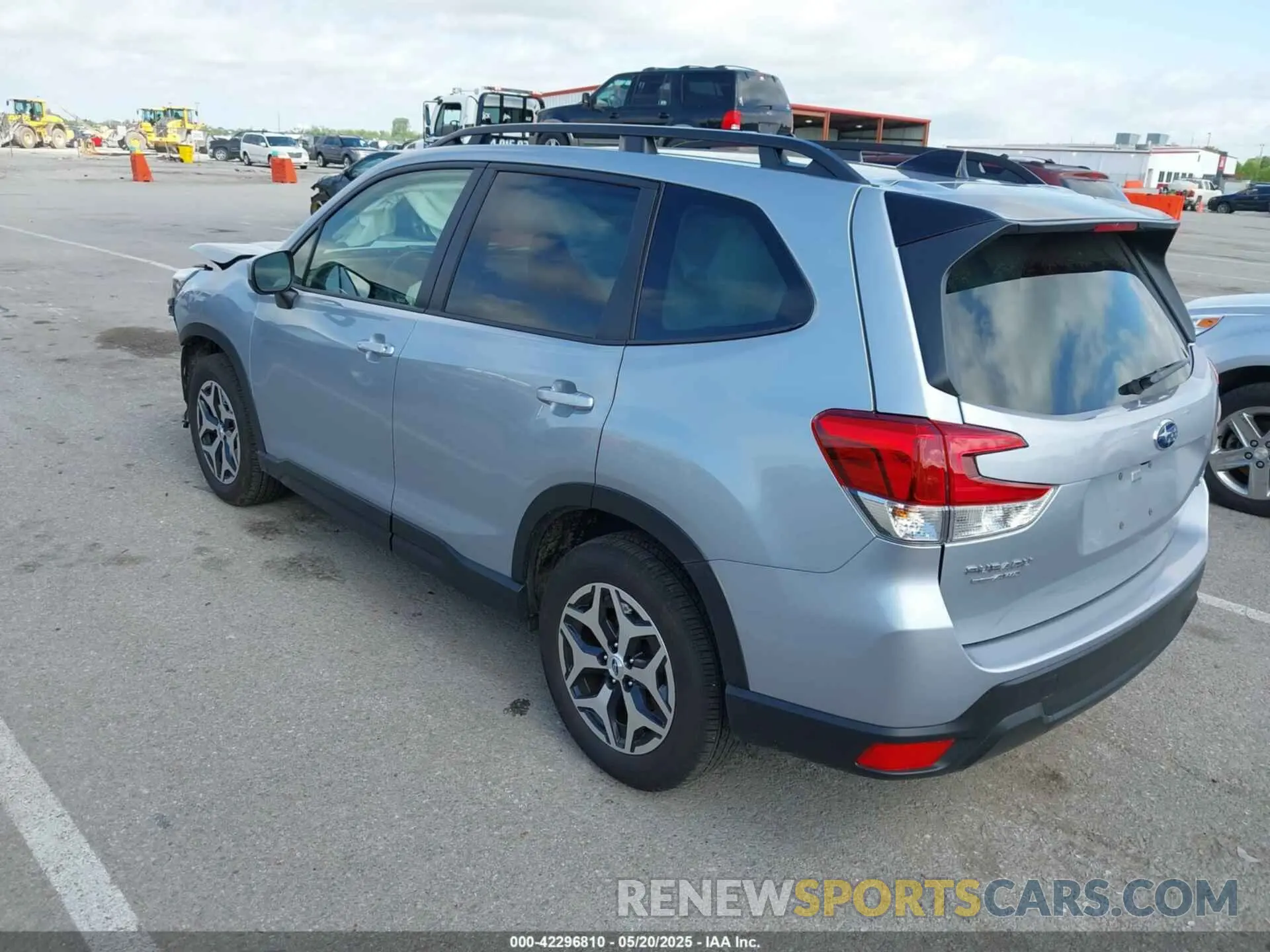 3 Photograph of a damaged car JF2SKADC6RH408211 SUBARU FORESTER 2024