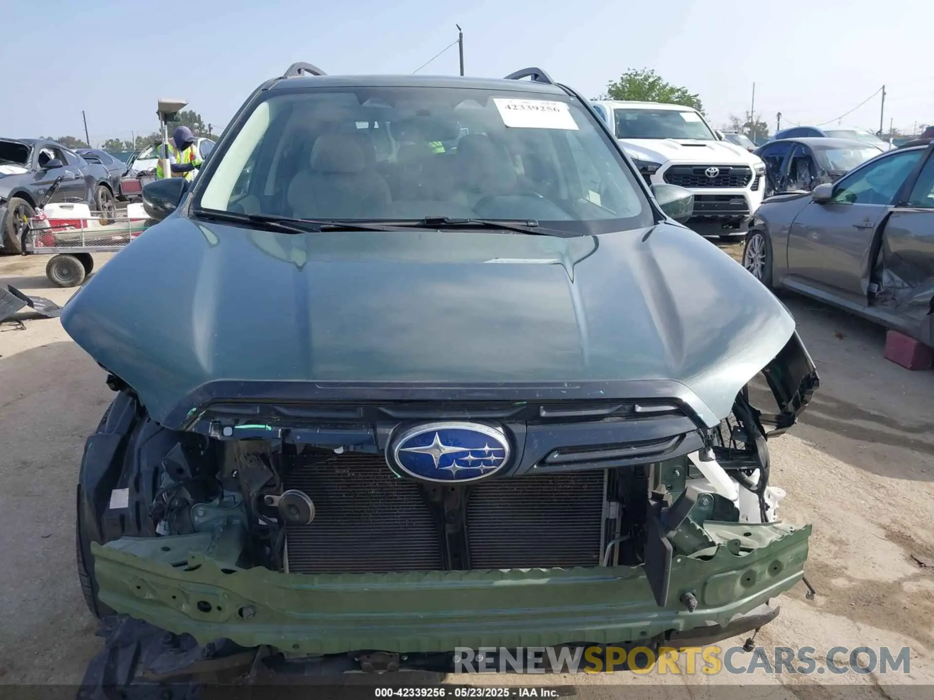12 Фотография поврежденного автомобиля JF2SKADC9RH411801 SUBARU FORESTER 2024