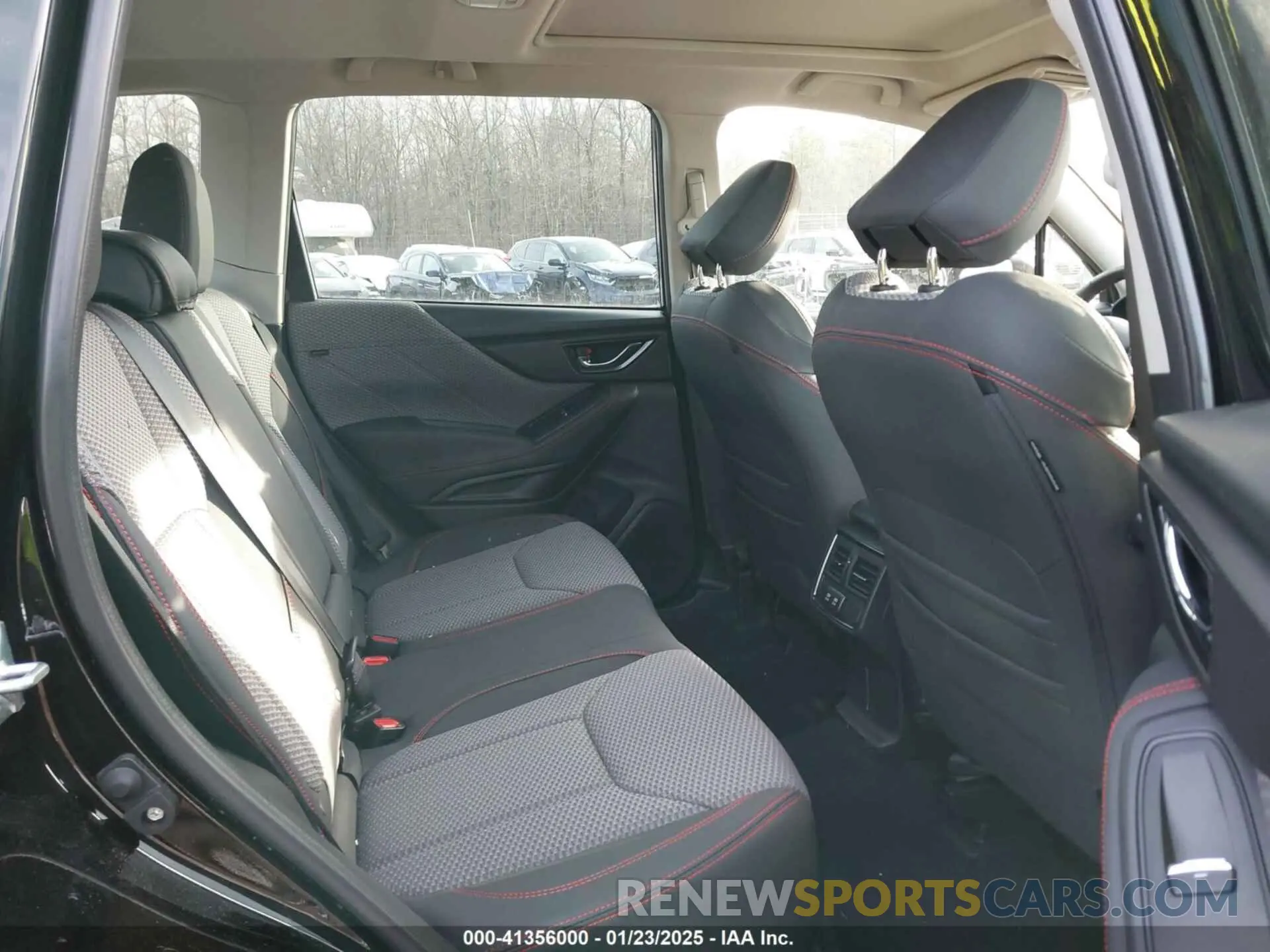 8 Фотография поврежденного автомобиля JF2SKAGC0RH428157 SUBARU FORESTER 2024