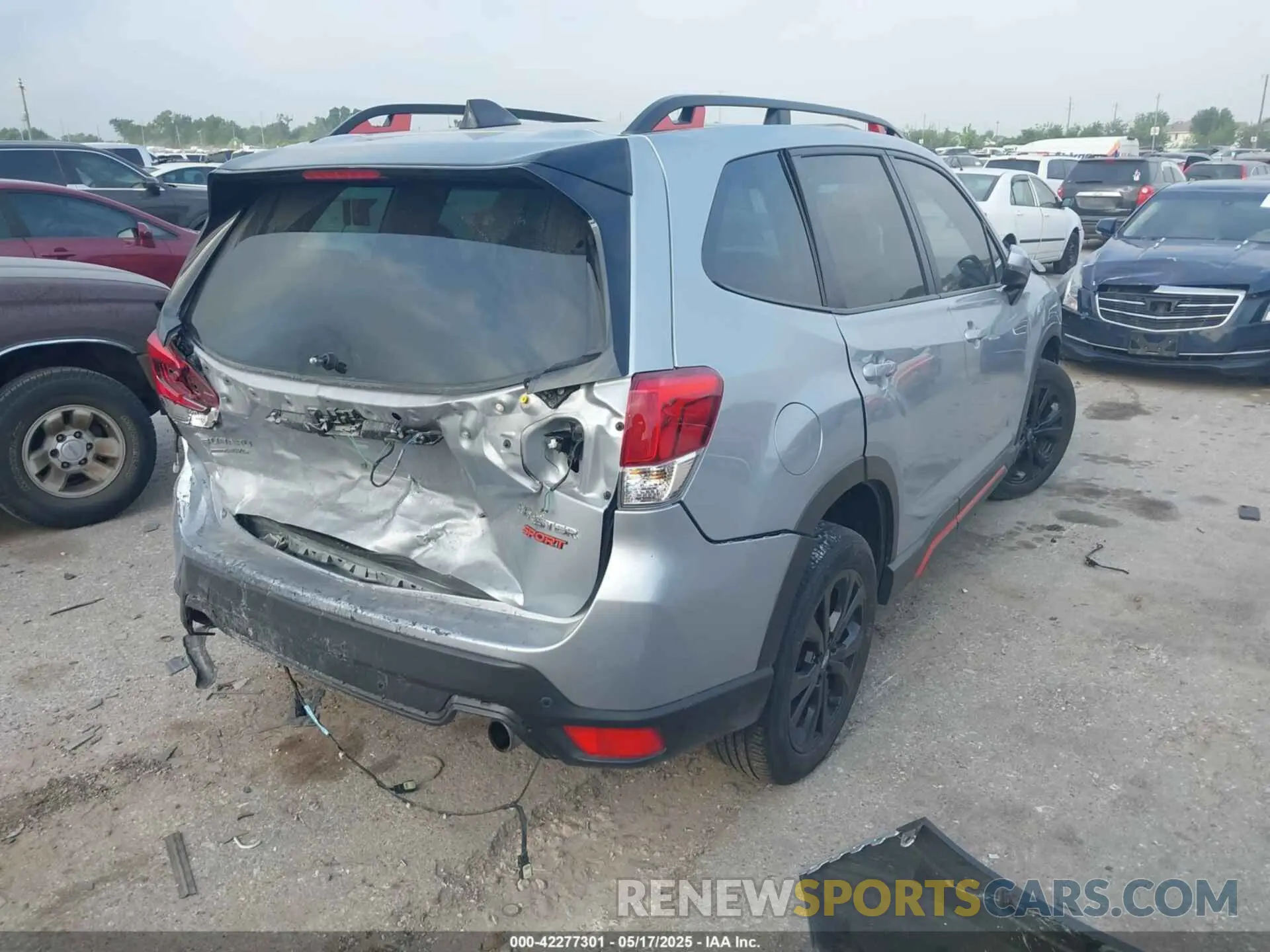 4 Photograph of a damaged car JF2SKAGC1RH404126 SUBARU FORESTER 2024