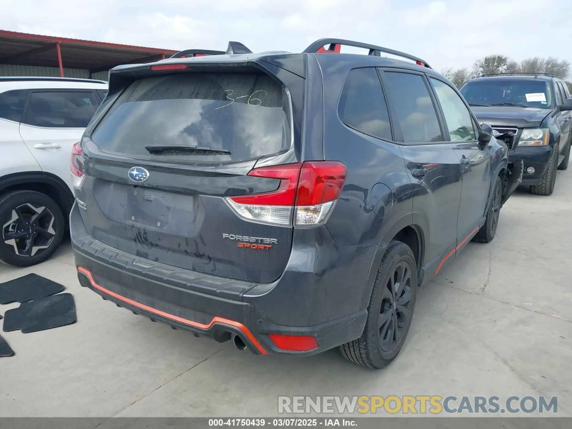 4 Photograph of a damaged car JF2SKAGC2RH493091 SUBARU FORESTER 2024