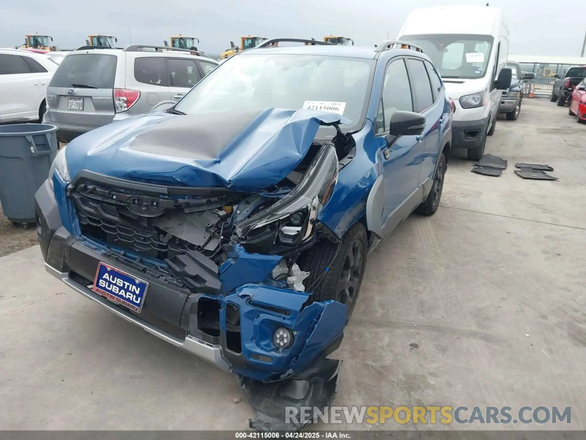 2 Фотография поврежденного автомобиля JF2SKAJC4RH516833 SUBARU FORESTER 2024