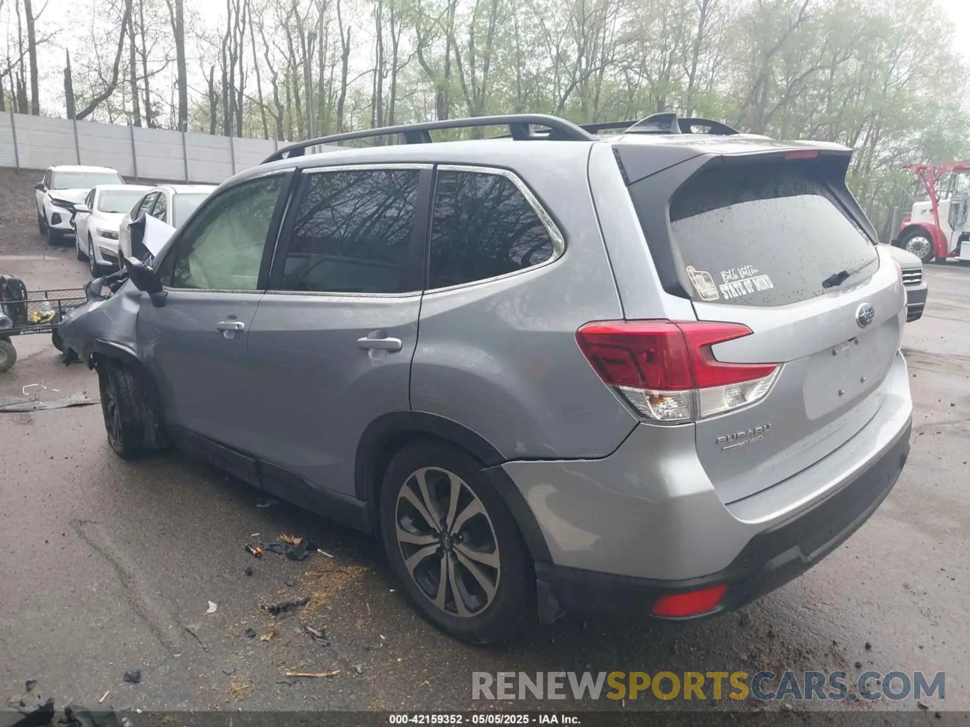3 Фотография поврежденного автомобиля JF2SKALC0RH418279 SUBARU FORESTER 2024