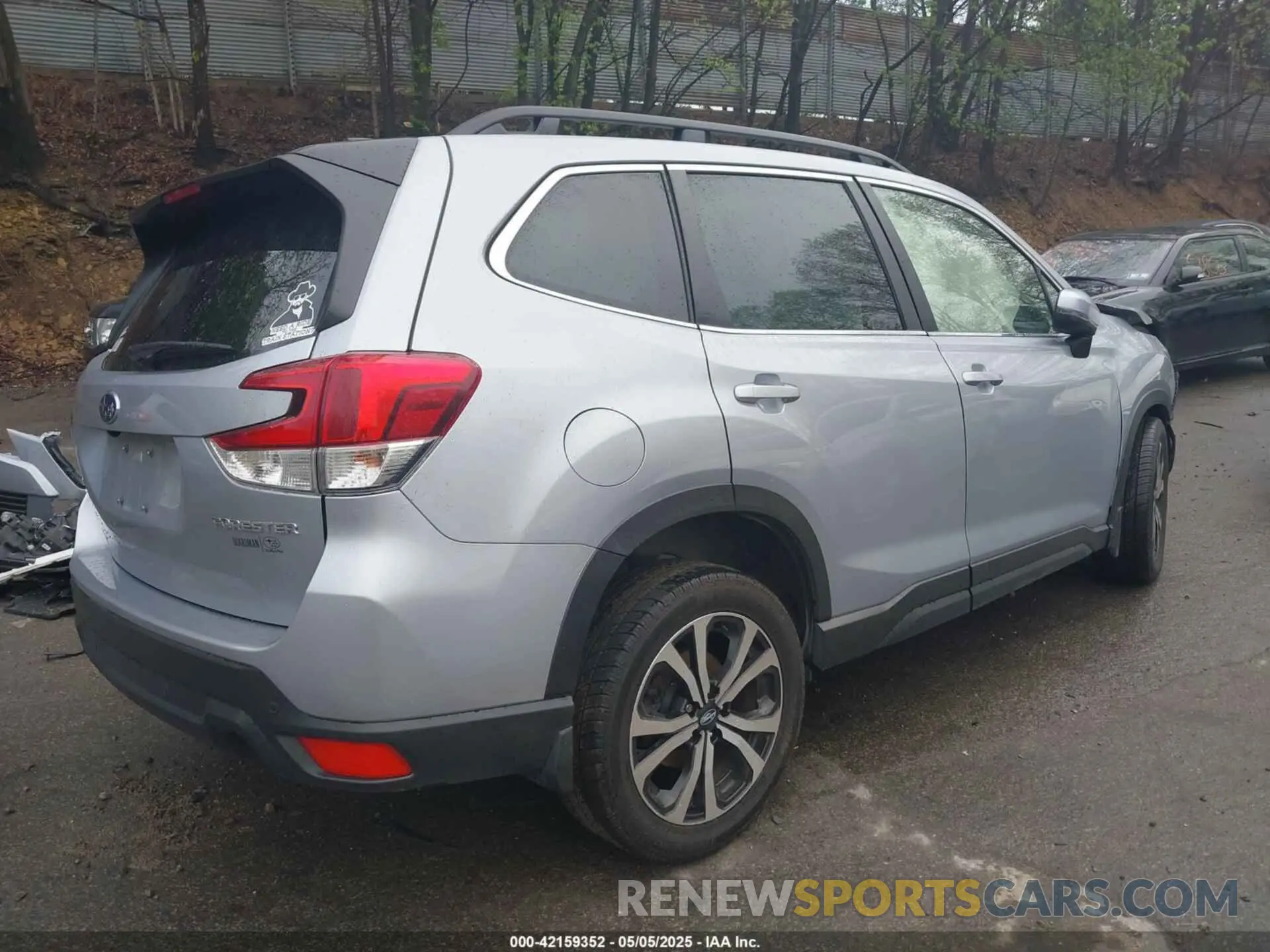 4 Фотография поврежденного автомобиля JF2SKALC0RH418279 SUBARU FORESTER 2024