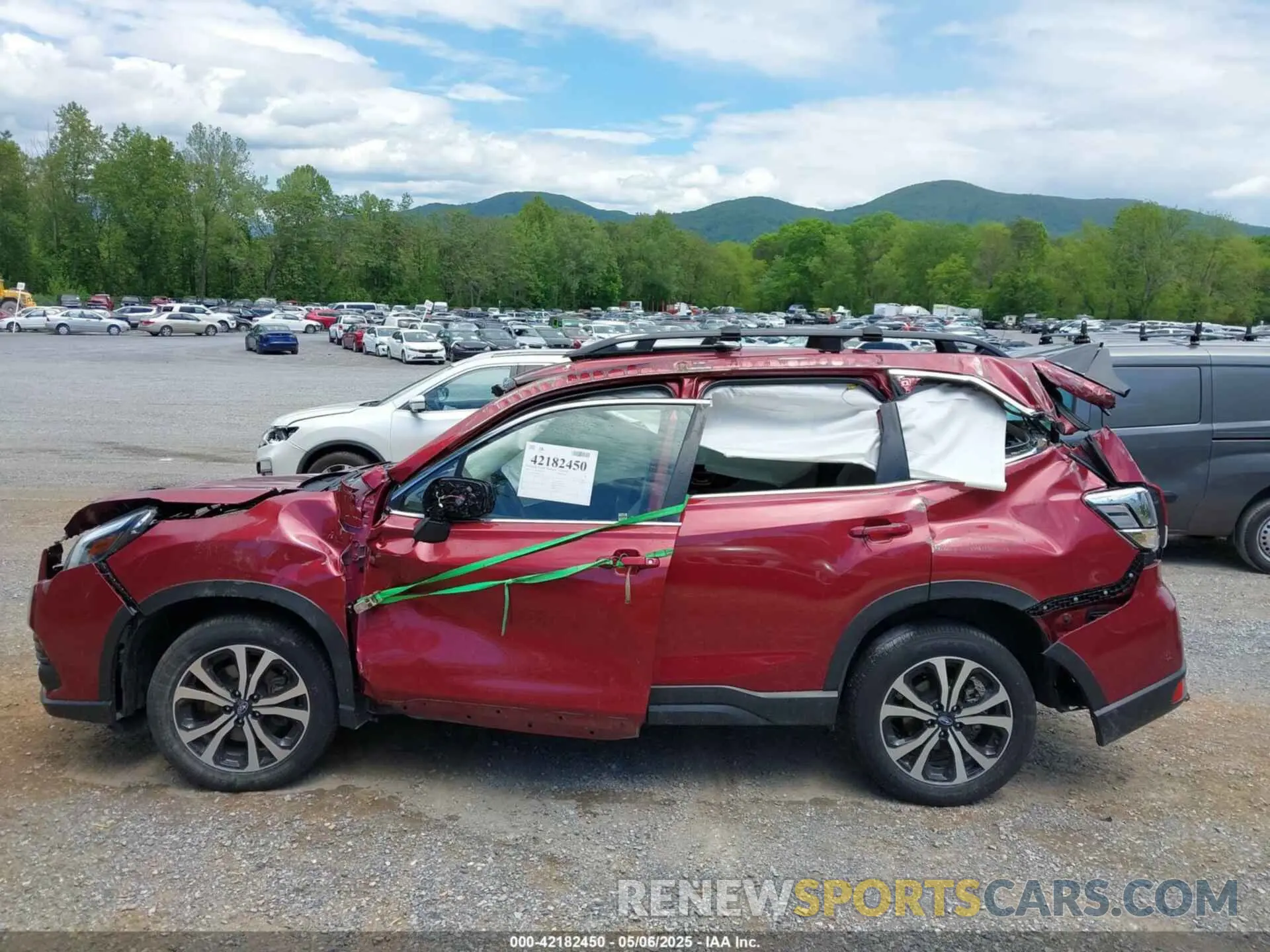 6 Photograph of a damaged car JF2SKALC9RH417096 SUBARU FORESTER 2024