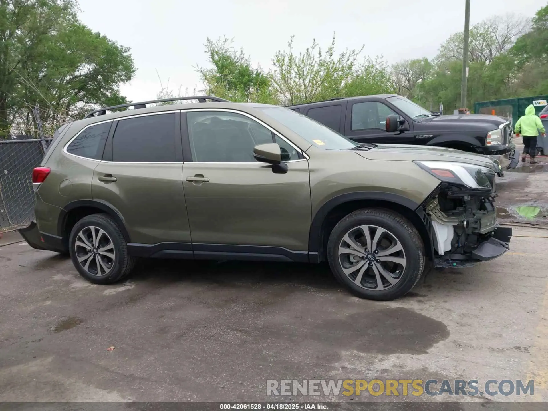 14 Photograph of a damaged car JF2SKALCXRH411873 SUBARU FORESTER 2024