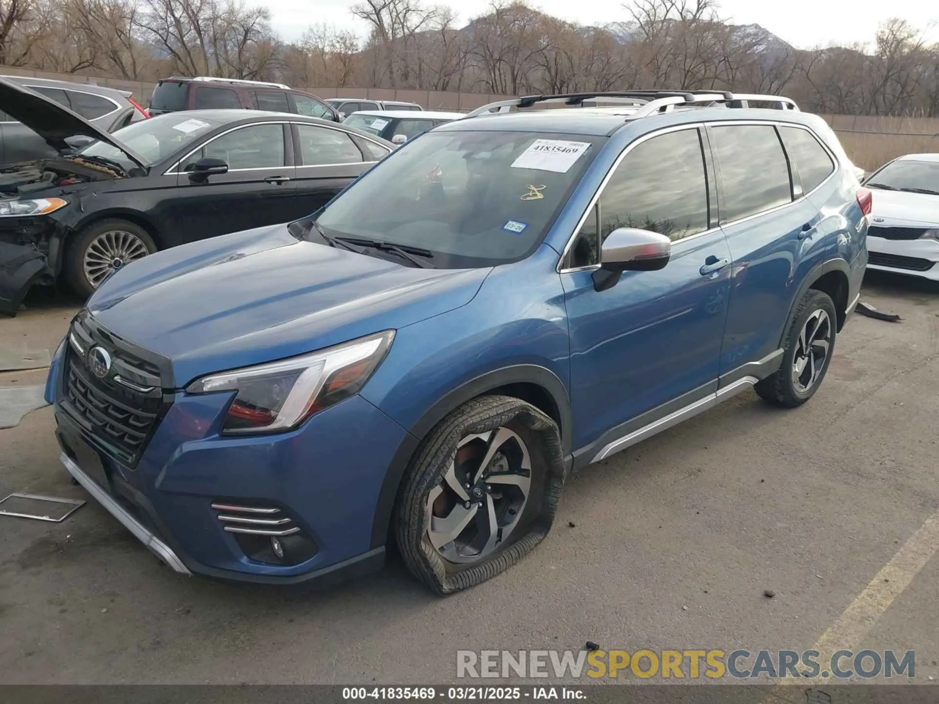 2 Фотография поврежденного автомобиля JF2SKAMC3RH500683 SUBARU FORESTER 2024