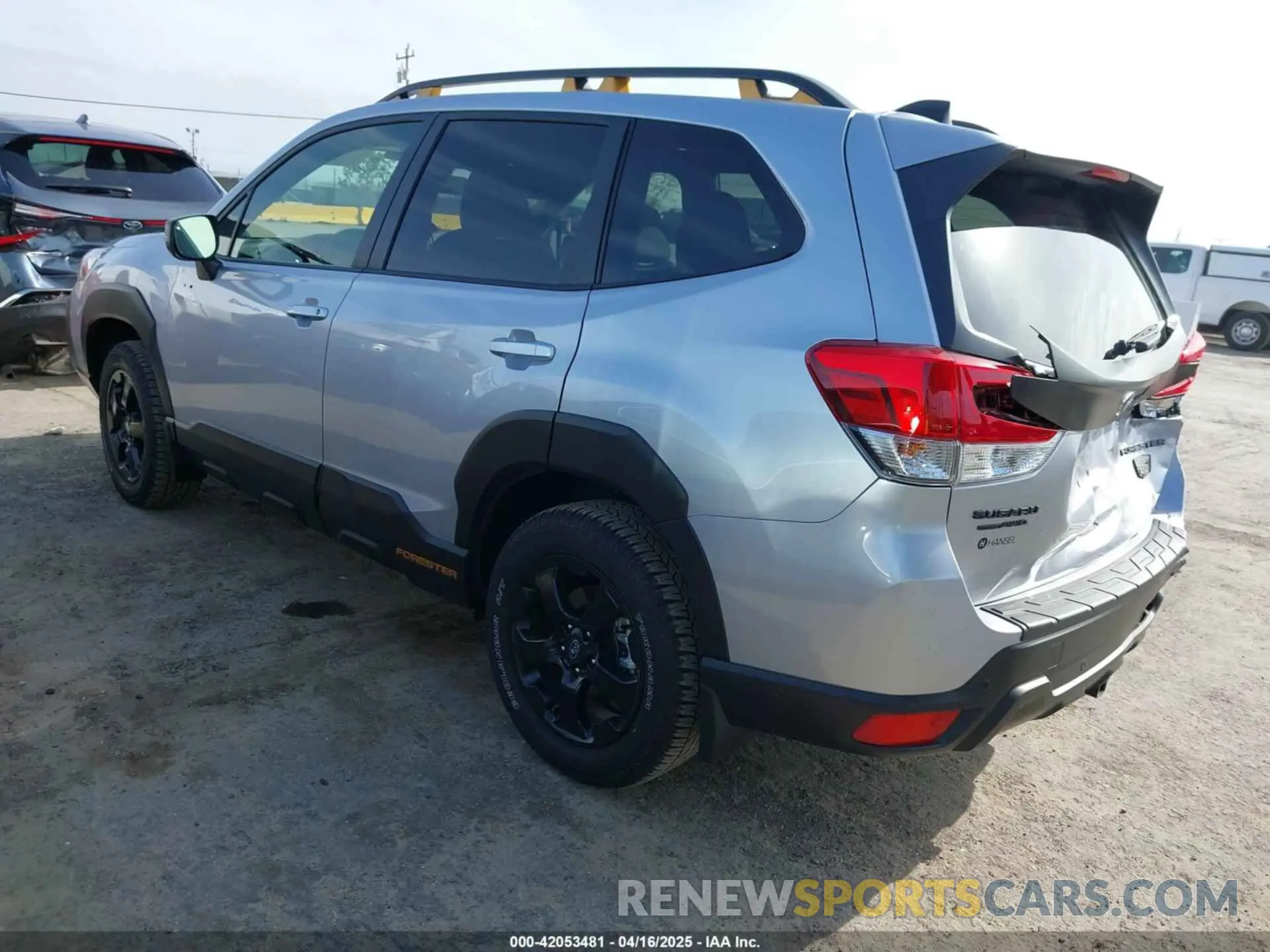 3 Photograph of a damaged car JF2SKAJC5SH401079 SUBARU FORESTER 2025