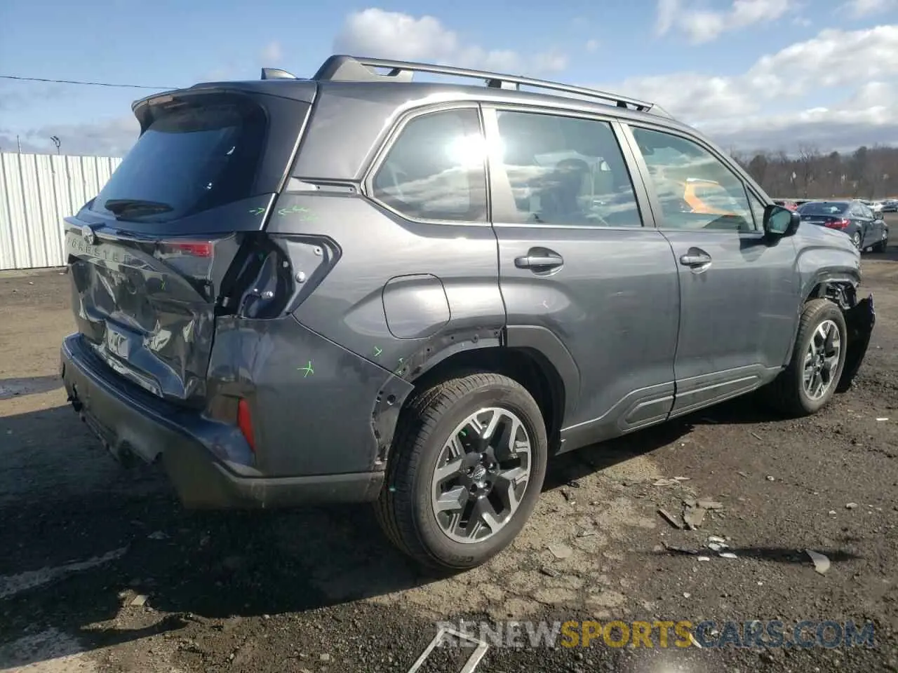 3 Фотография поврежденного автомобиля JF2SLDAC1SH400168 SUBARU FORESTER 2025