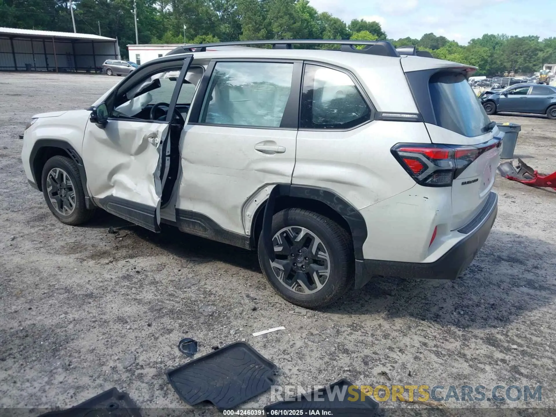 3 Photograph of a damaged car JF2SLDAC6SH470765 SUBARU FORESTER 2025