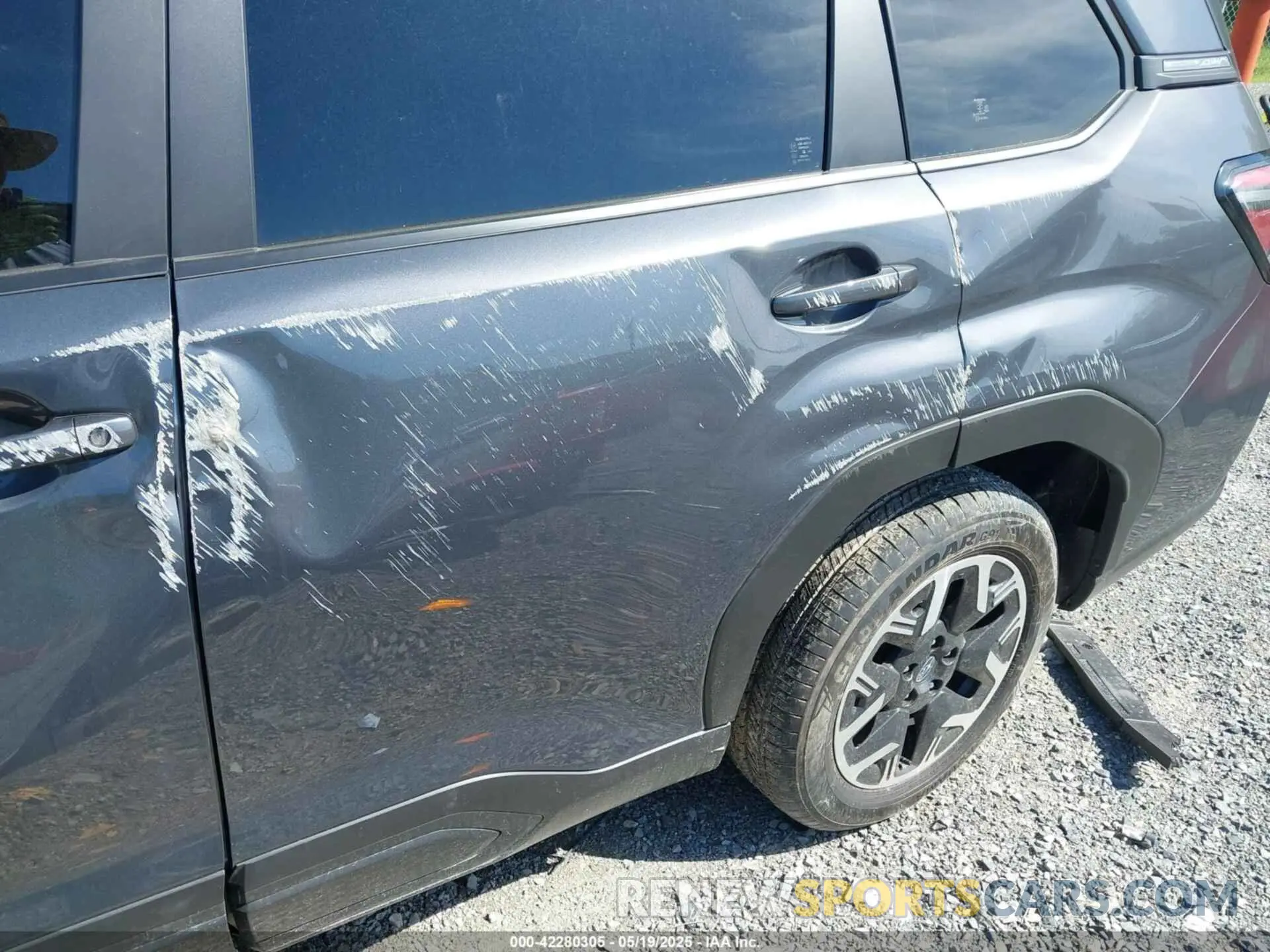 14 Photograph of a damaged car JF2SLDACXSH527887 SUBARU FORESTER 2025