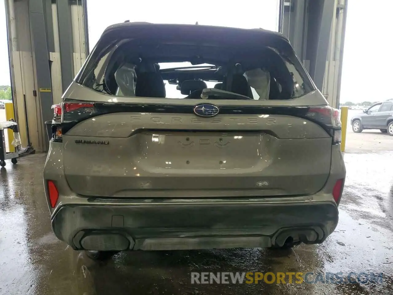 6 Фотография поврежденного автомобиля JF2SLDBC2SH520818 SUBARU FORESTER 2025