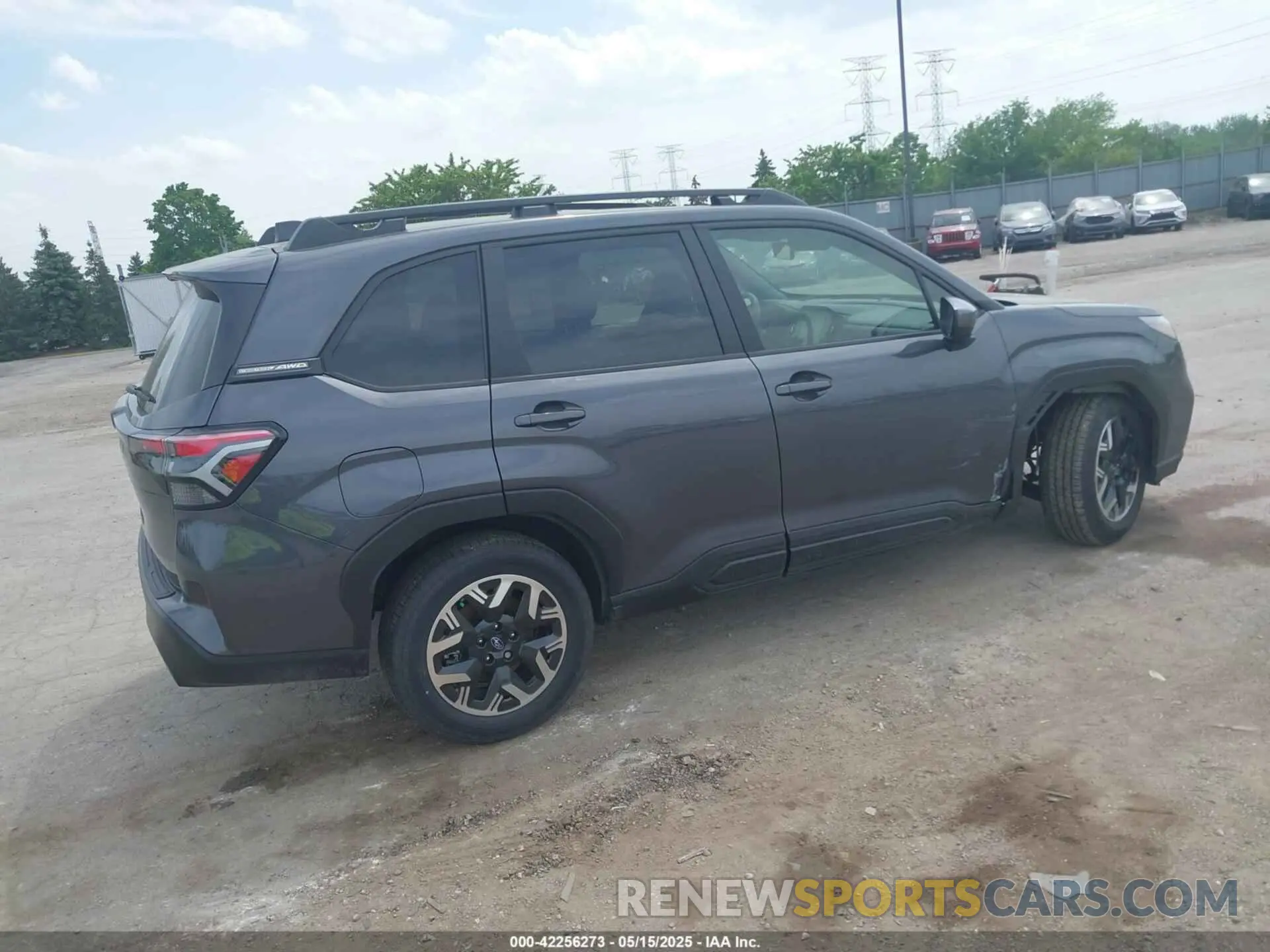 4 Фотография поврежденного автомобиля JF2SLDDC4SH451241 SUBARU FORESTER 2025