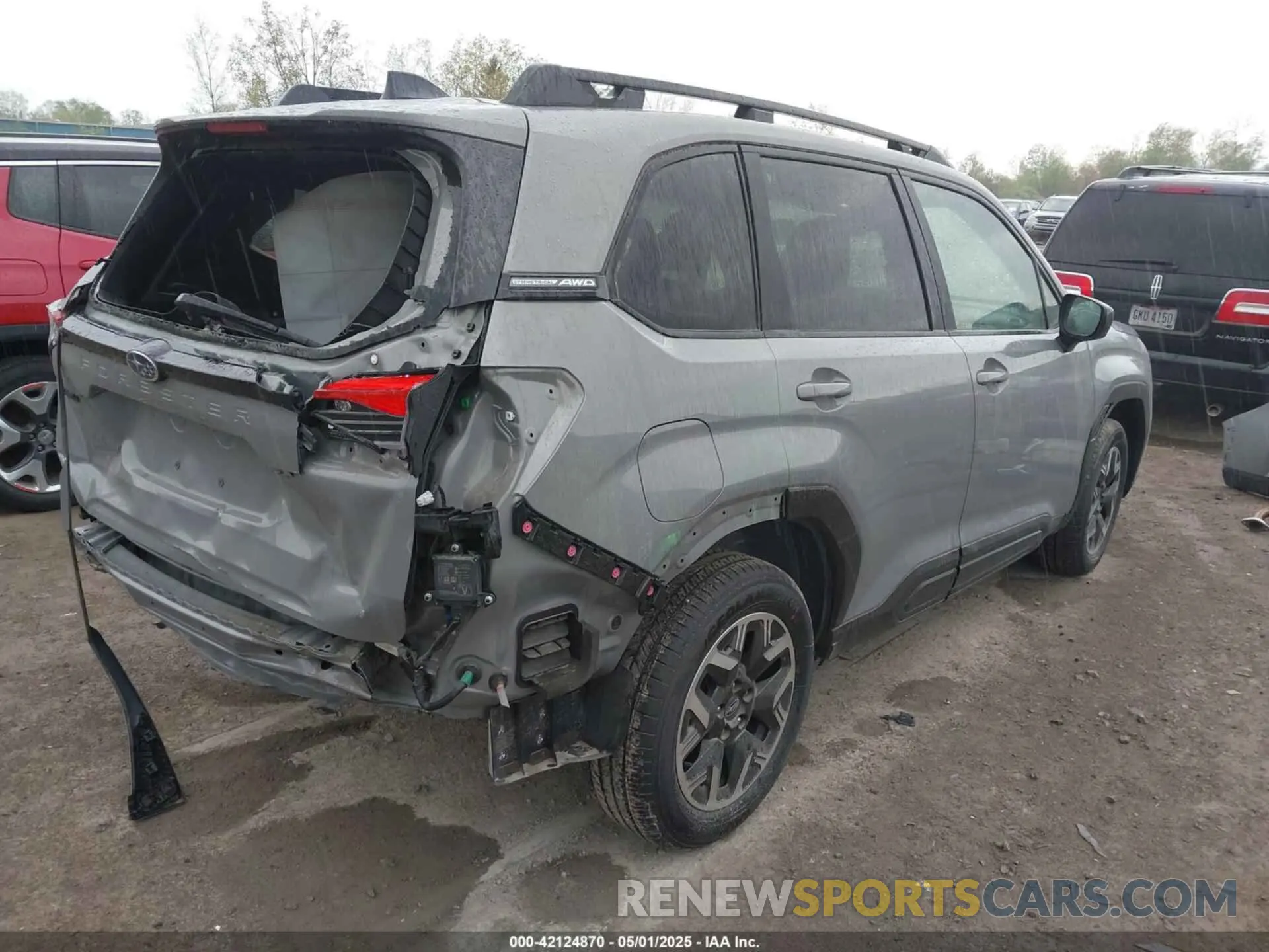 4 Фотография поврежденного автомобиля JF2SLDDC5SH484183 SUBARU FORESTER 2025