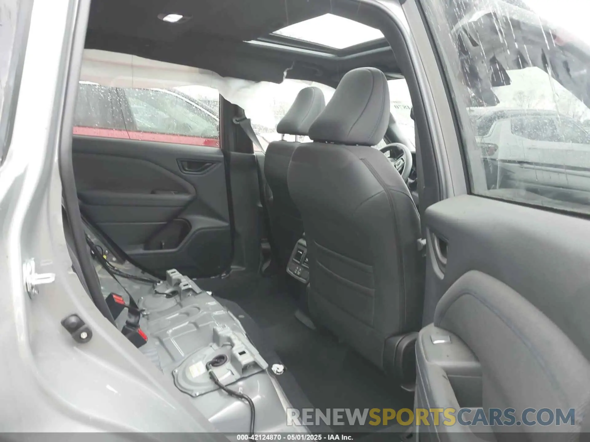 8 Фотография поврежденного автомобиля JF2SLDDC5SH484183 SUBARU FORESTER 2025