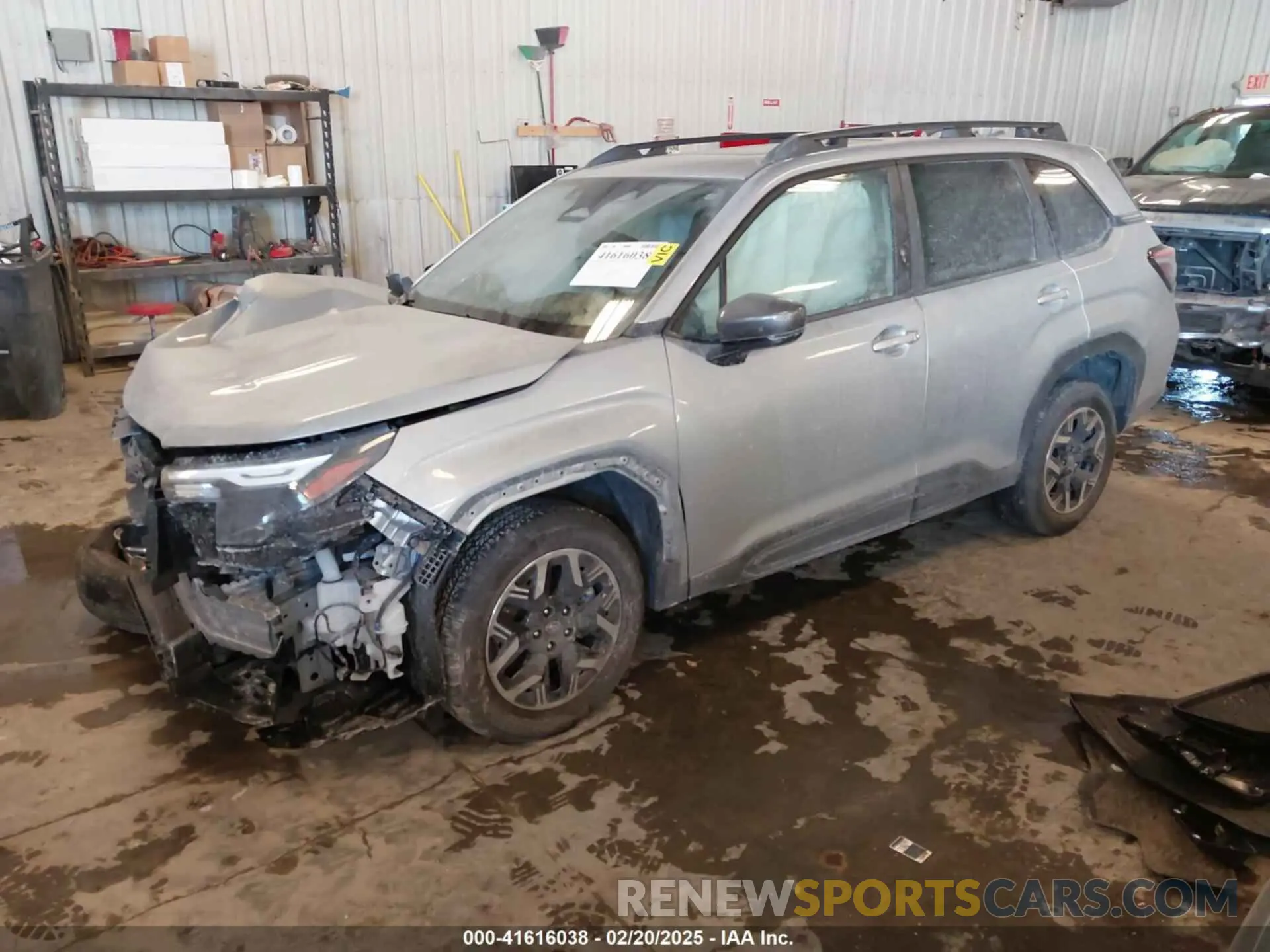 2 Фотография поврежденного автомобиля JF2SLDDC5SH500527 SUBARU FORESTER 2025