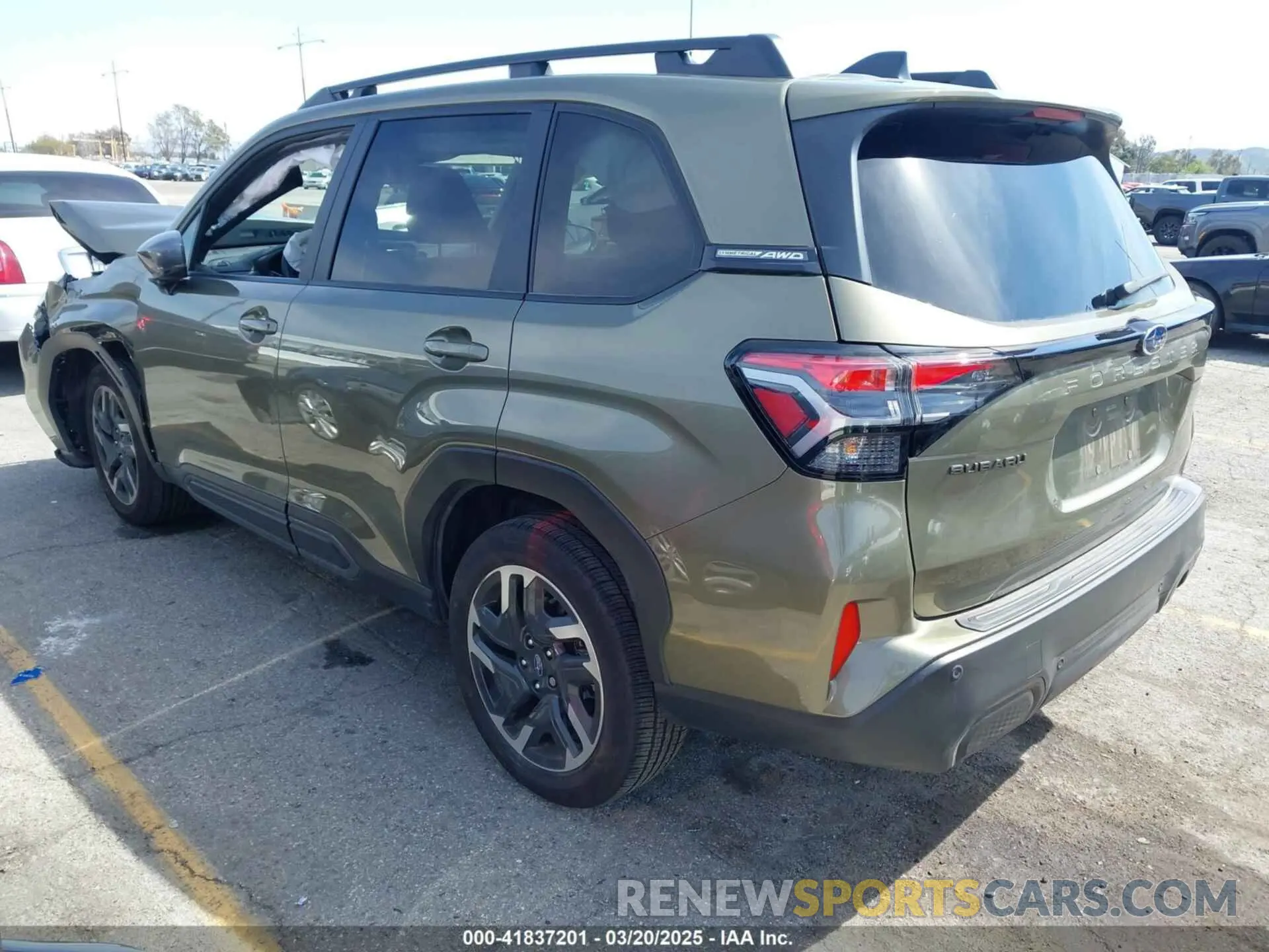 3 Фотография поврежденного автомобиля JF2SLDRC5SH432674 SUBARU FORESTER 2025
