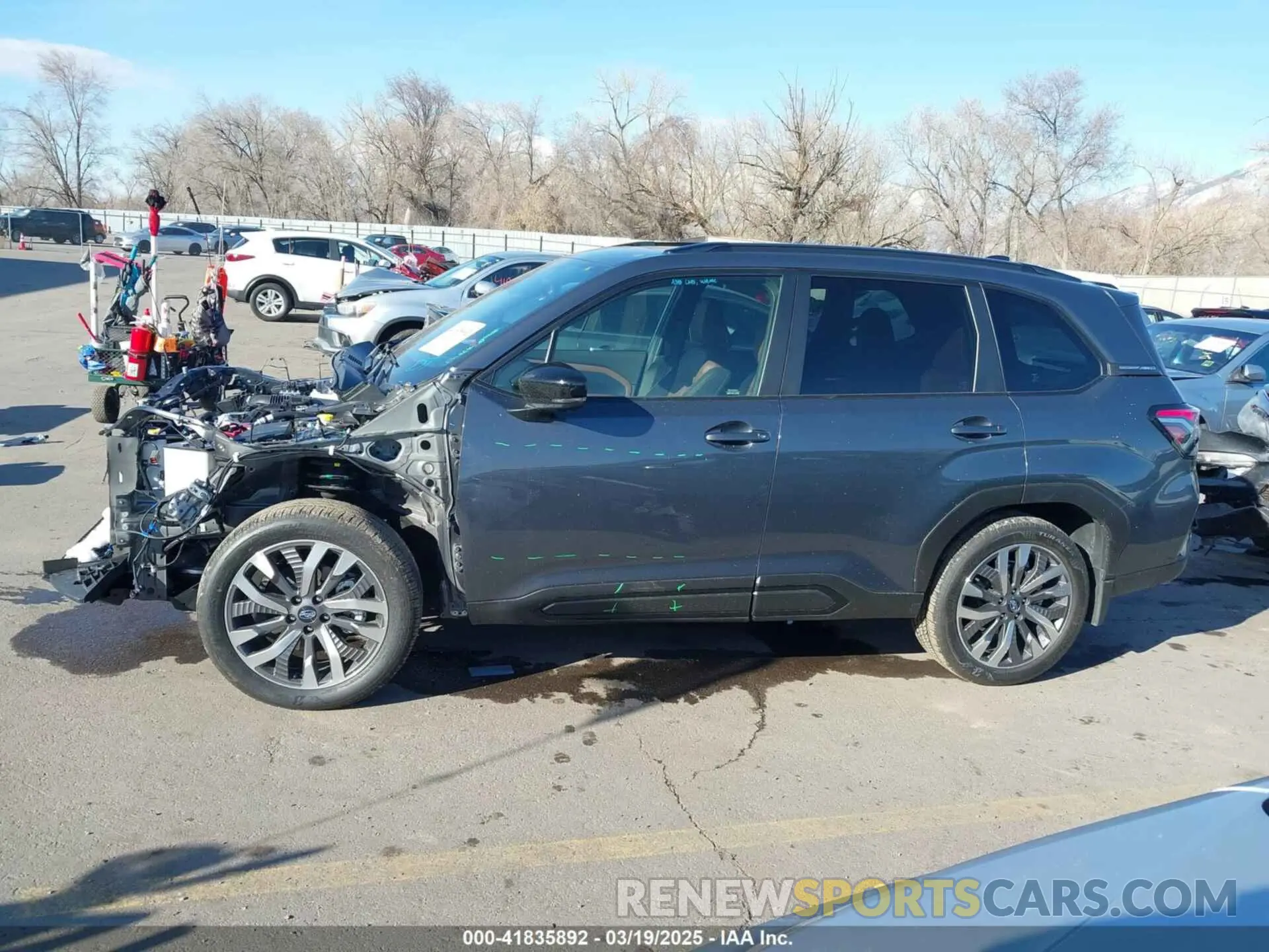 14 Фотография поврежденного автомобиля JF2SLDTC0SH423244 SUBARU FORESTER 2025