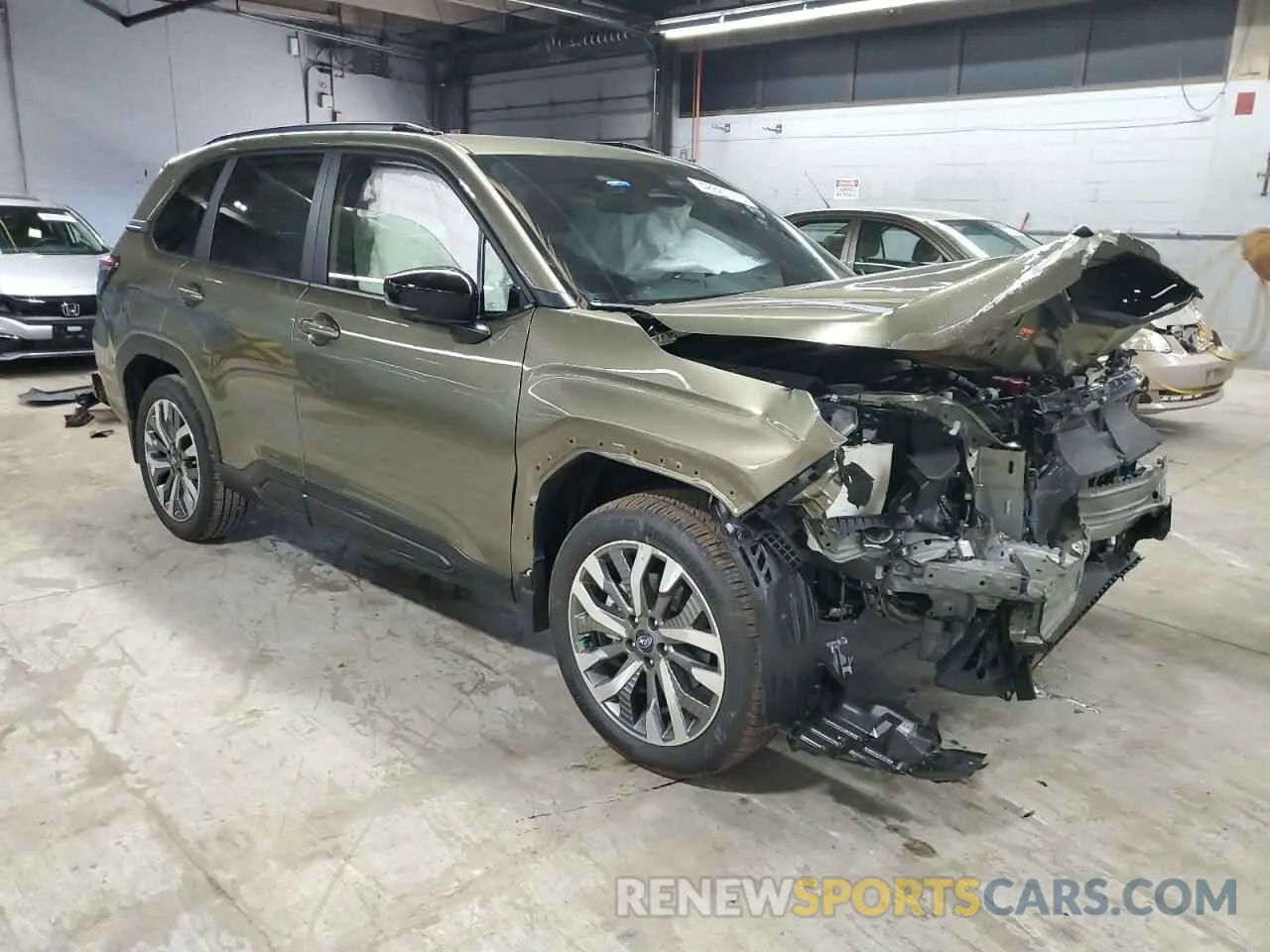 4 Photograph of a damaged car JF2SLDTC3SH460756 SUBARU FORESTER 2025