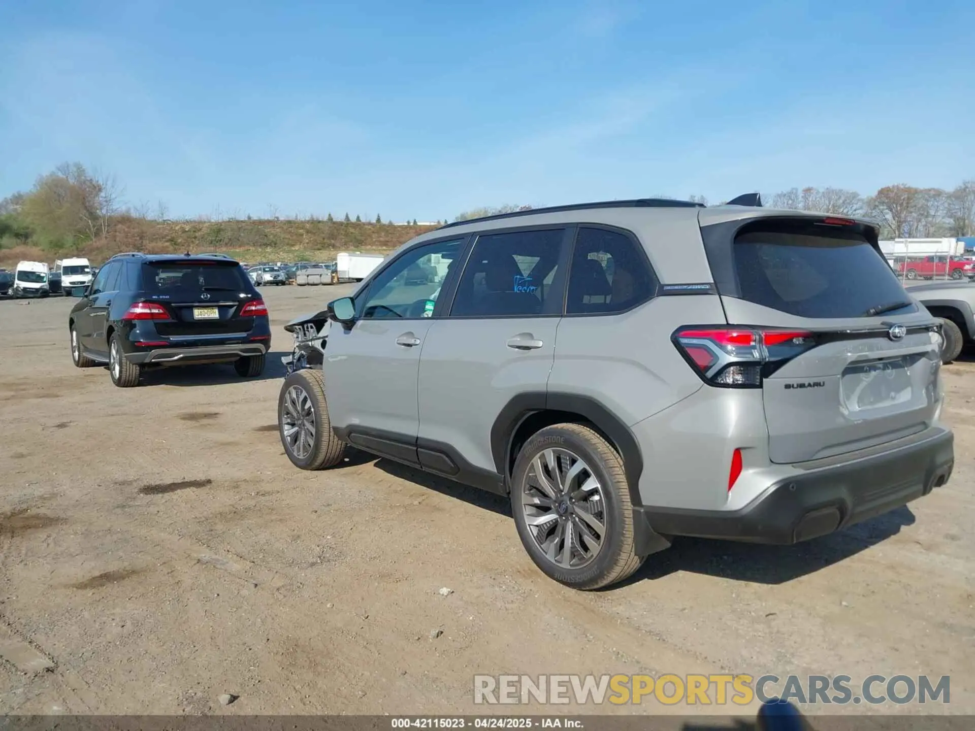 3 Photograph of a damaged car JF2SLDTCXSH472743 SUBARU FORESTER 2025