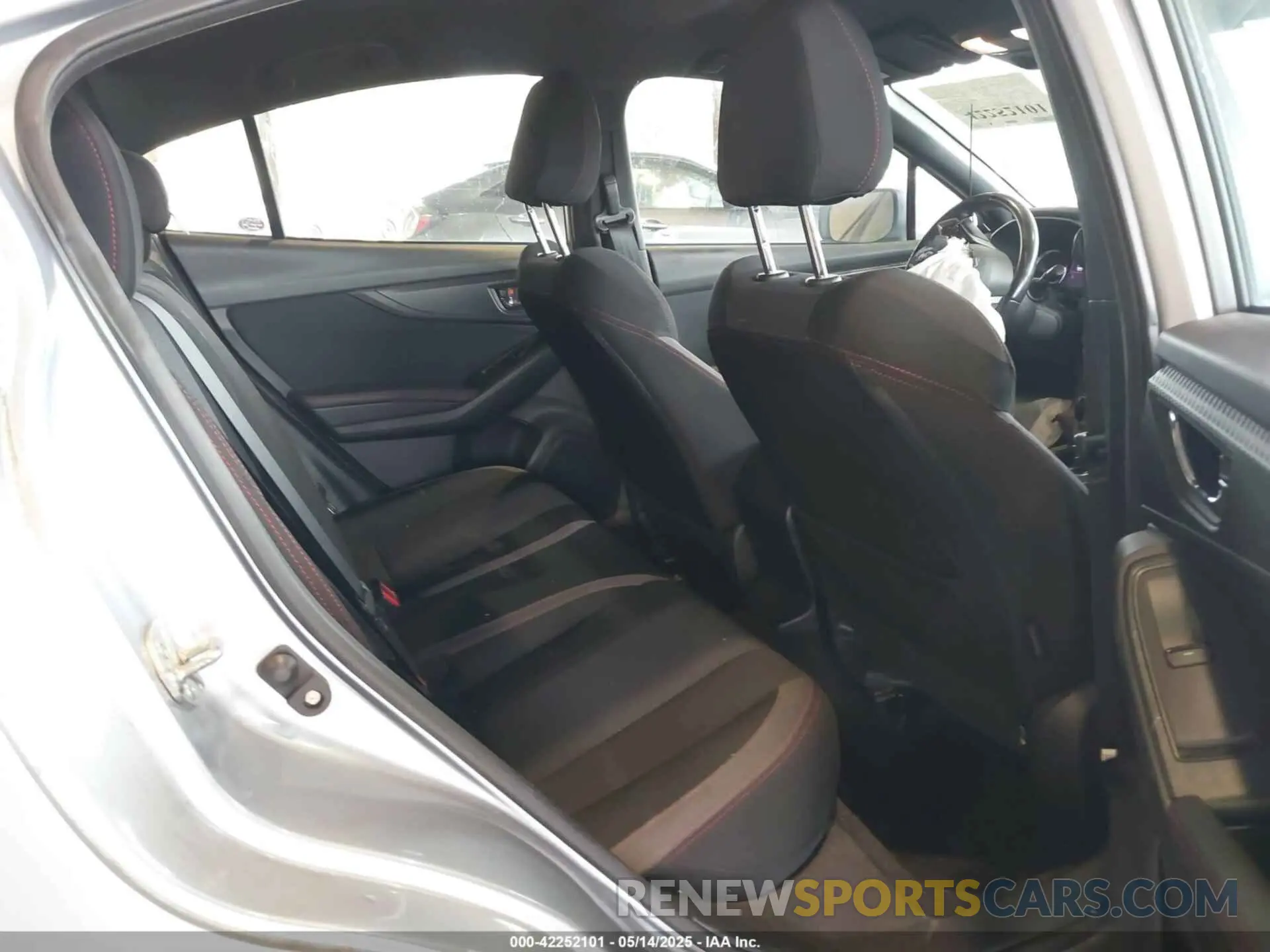 8 Фотография поврежденного автомобиля 4S3GKAJ60K3603050 SUBARU IMPREZA 2019
