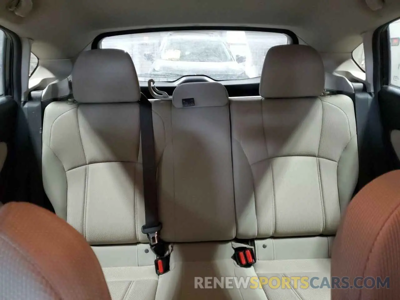 10 Photograph of a damaged car 4S3GTAA64K3727335 SUBARU IMPREZA 2019