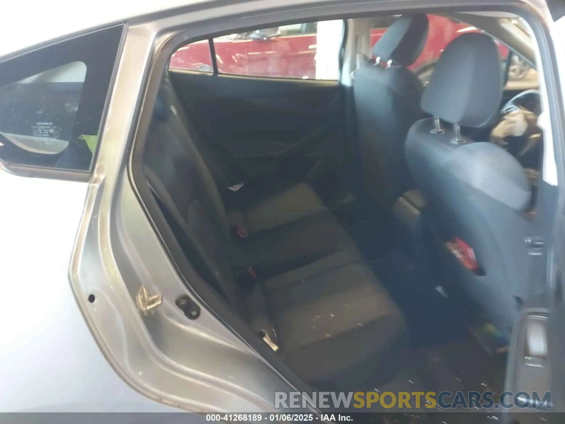 8 Photograph of a damaged car 4S3GTAA69K3737794 SUBARU IMPREZA 2019