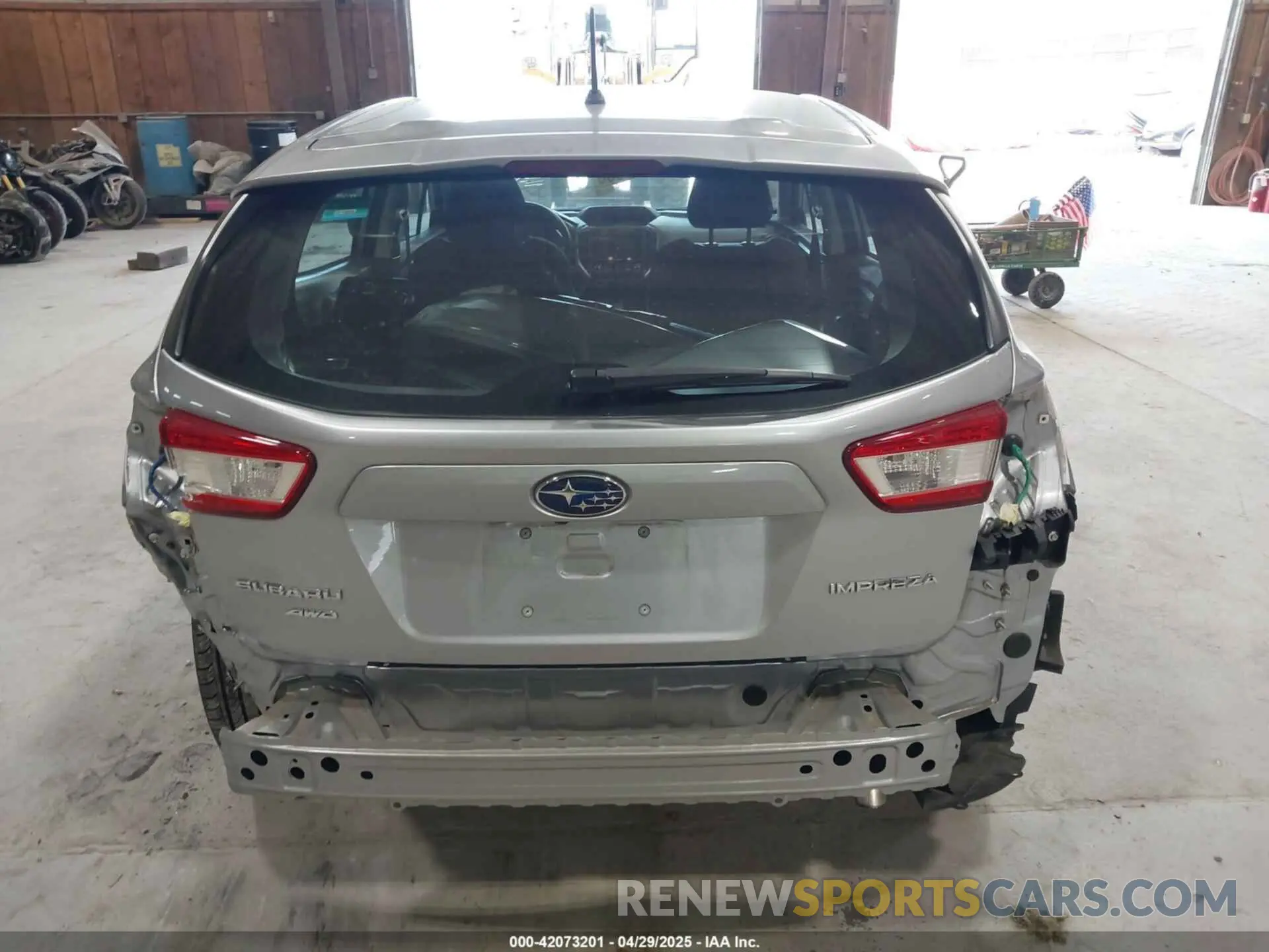 16 Фотография поврежденного автомобиля 4S3GTAB61K3737447 SUBARU IMPREZA 2019