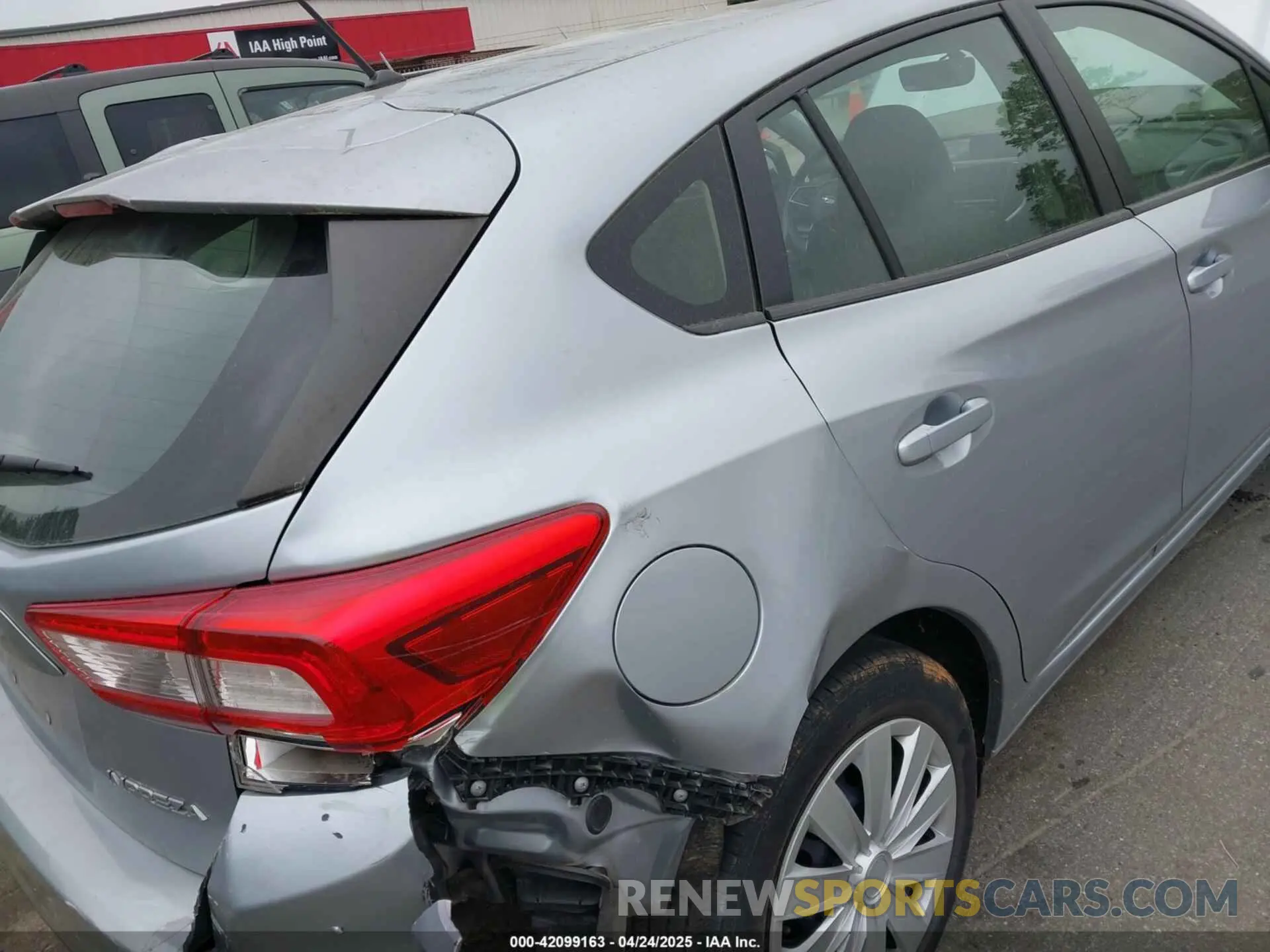 18 Photograph of a damaged car 4S3GTAB62K3726179 SUBARU IMPREZA 2019