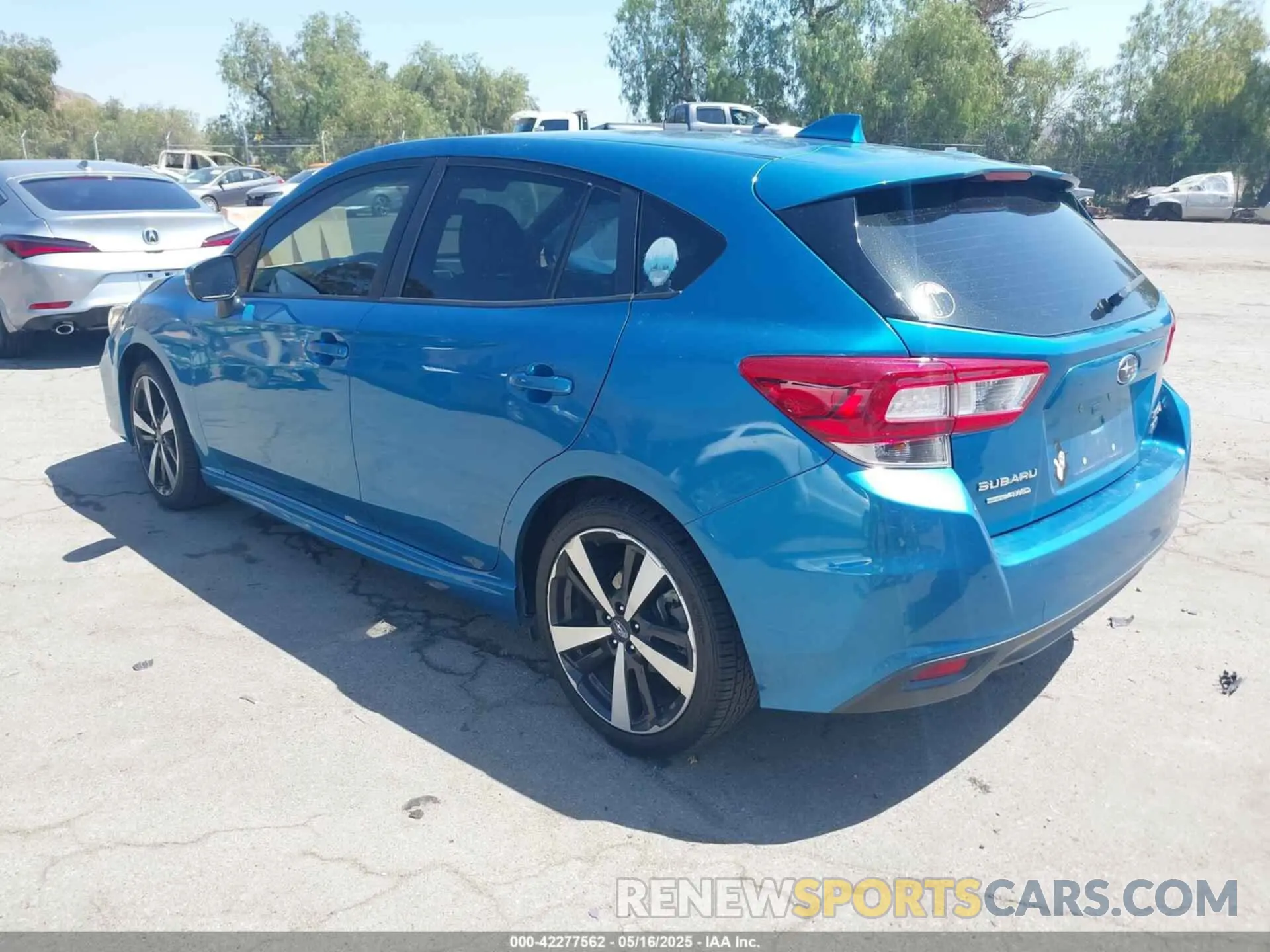 3 Фотография поврежденного автомобиля 4S3GTAM61K3741124 SUBARU IMPREZA 2019