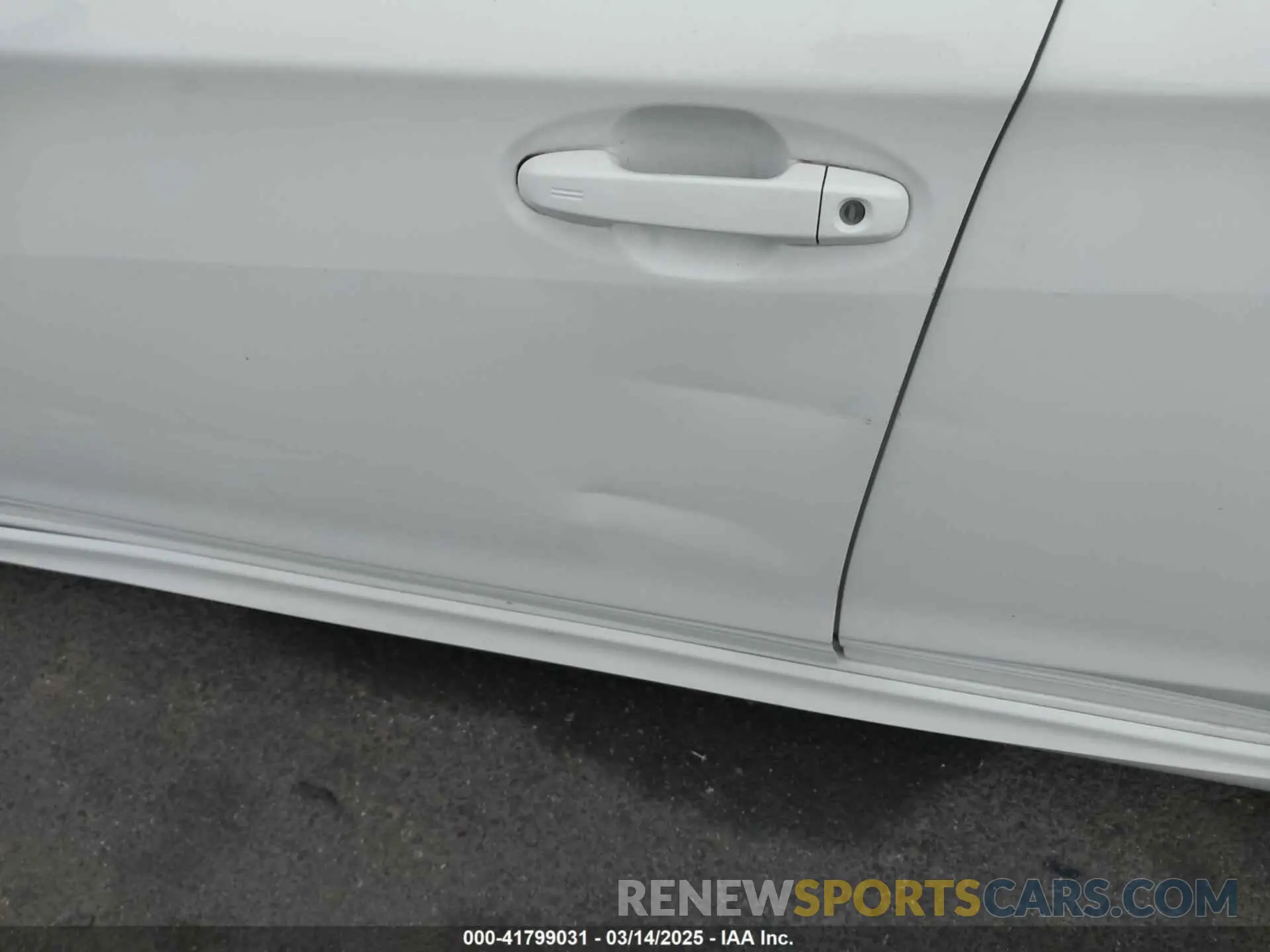 17 Photograph of a damaged car 4S3GTAM67K3756260 SUBARU IMPREZA 2019