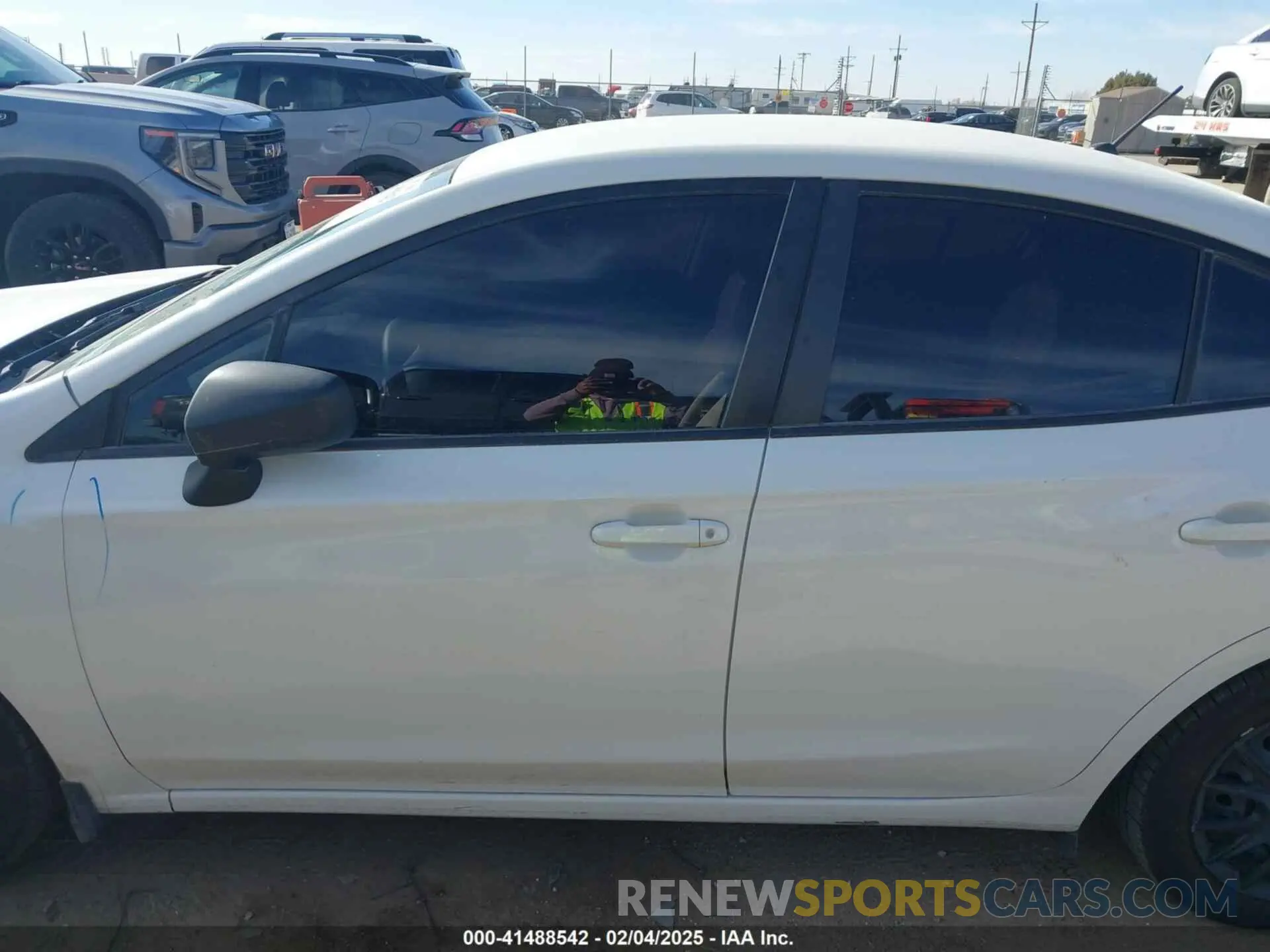 14 Photograph of a damaged car 4S3GKAB67L3609167 SUBARU IMPREZA 2020