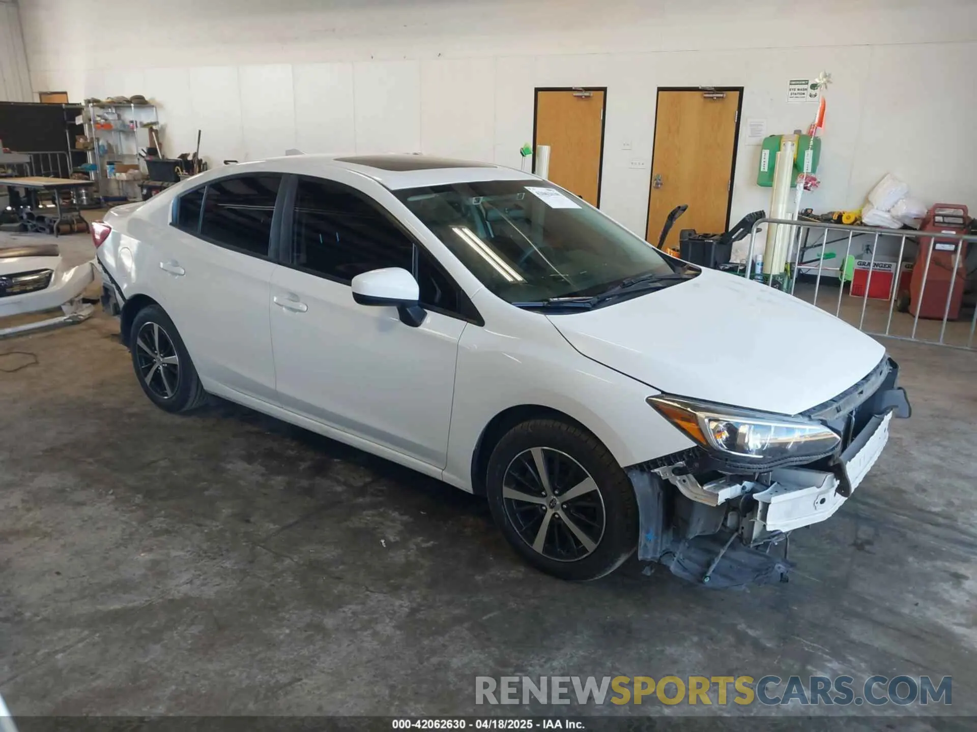 1 Фотография поврежденного автомобиля 4S3GKAD66L3608167 SUBARU IMPREZA 2020