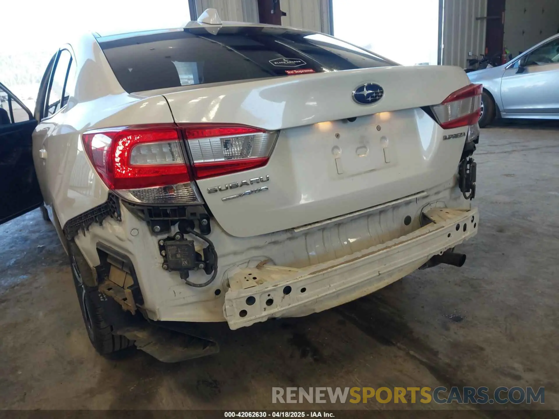 6 Фотография поврежденного автомобиля 4S3GKAD66L3608167 SUBARU IMPREZA 2020