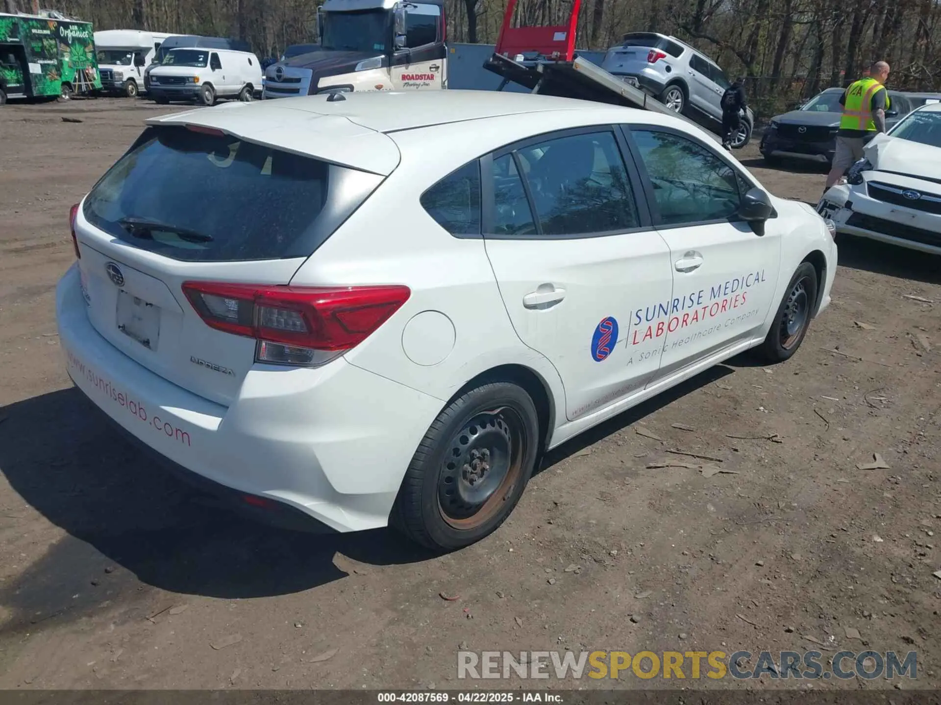 4 Фотография поврежденного автомобиля 4S3GTAB66L3713467 SUBARU IMPREZA 2020