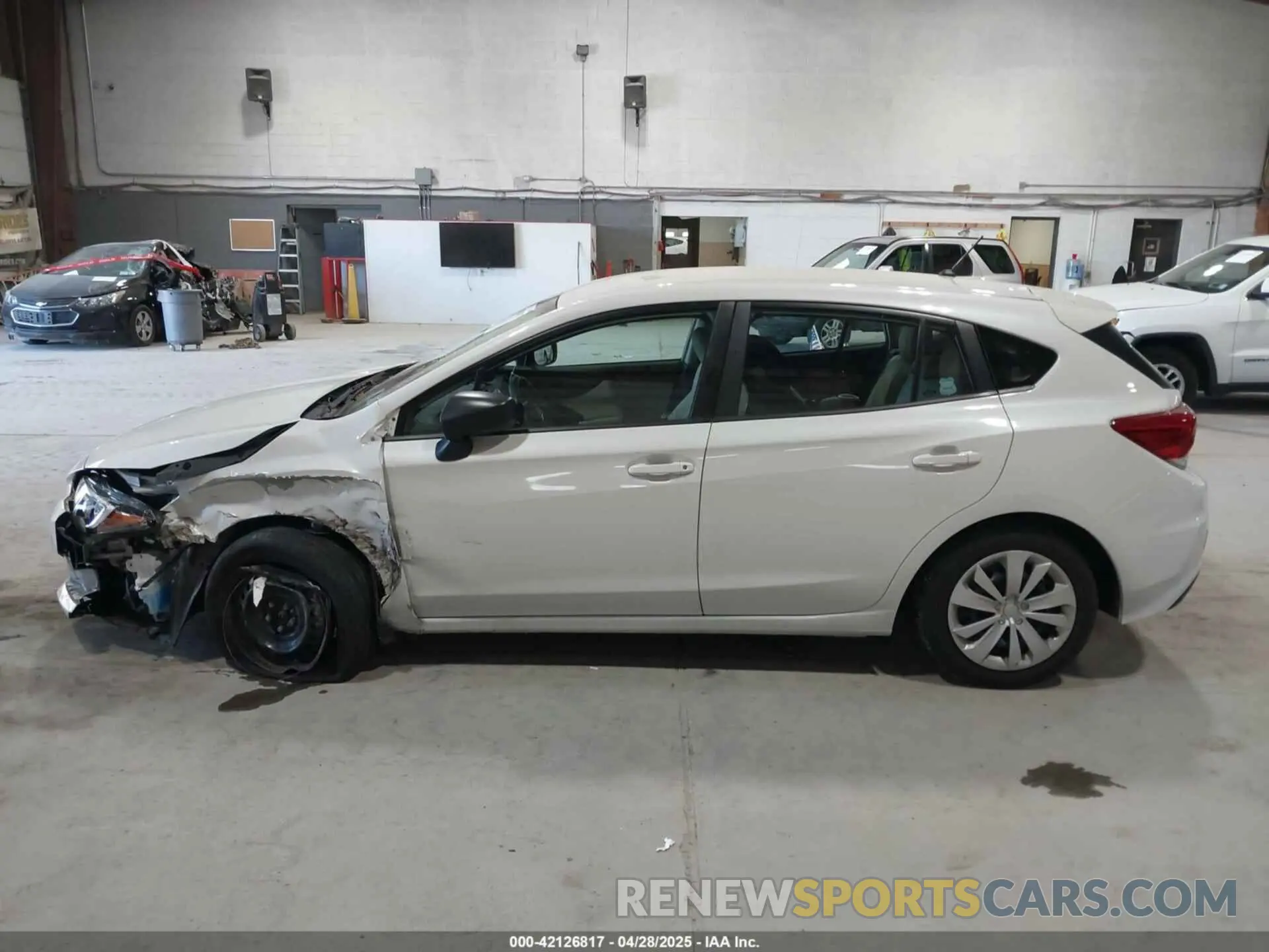 14 Фотография поврежденного автомобиля 4S3GTAB68L3732294 SUBARU IMPREZA 2020