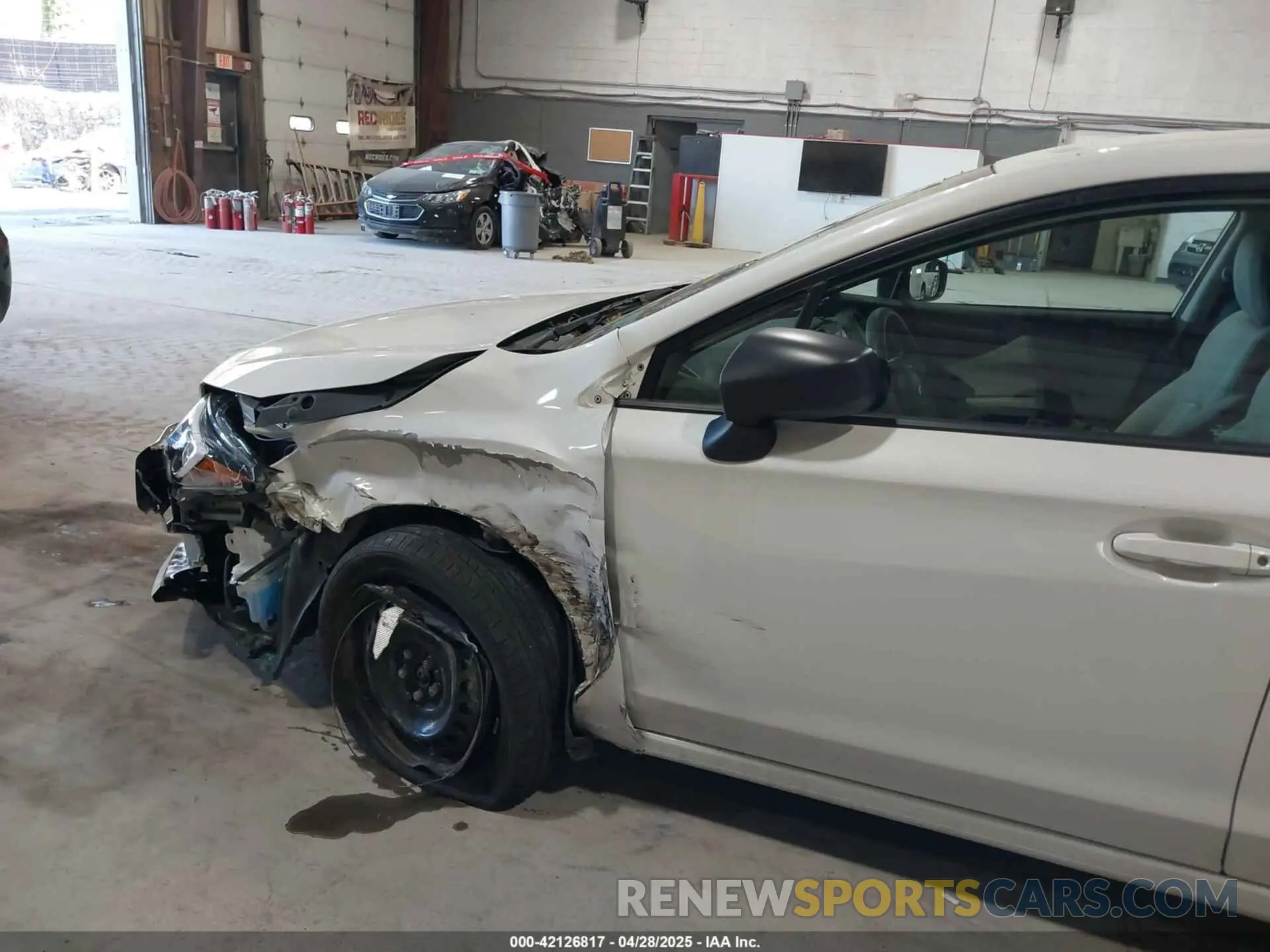 17 Фотография поврежденного автомобиля 4S3GTAB68L3732294 SUBARU IMPREZA 2020
