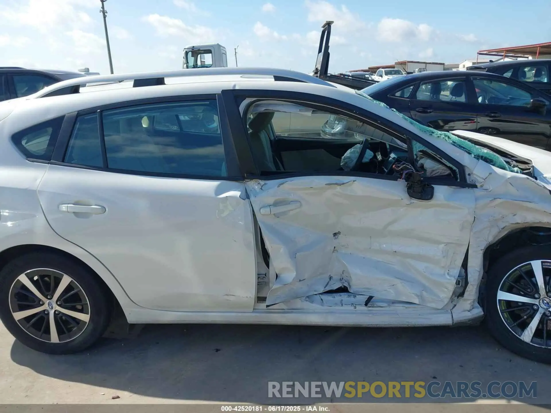 14 Photograph of a damaged car 4S3GTAD6XL3723674 SUBARU IMPREZA 2020