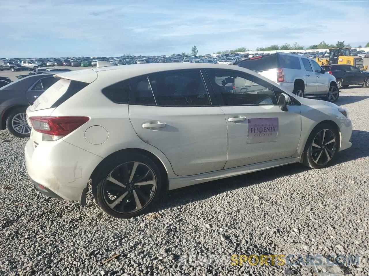 3 Фотография поврежденного автомобиля 4S3GTAL61L3725640 SUBARU IMPREZA 2020